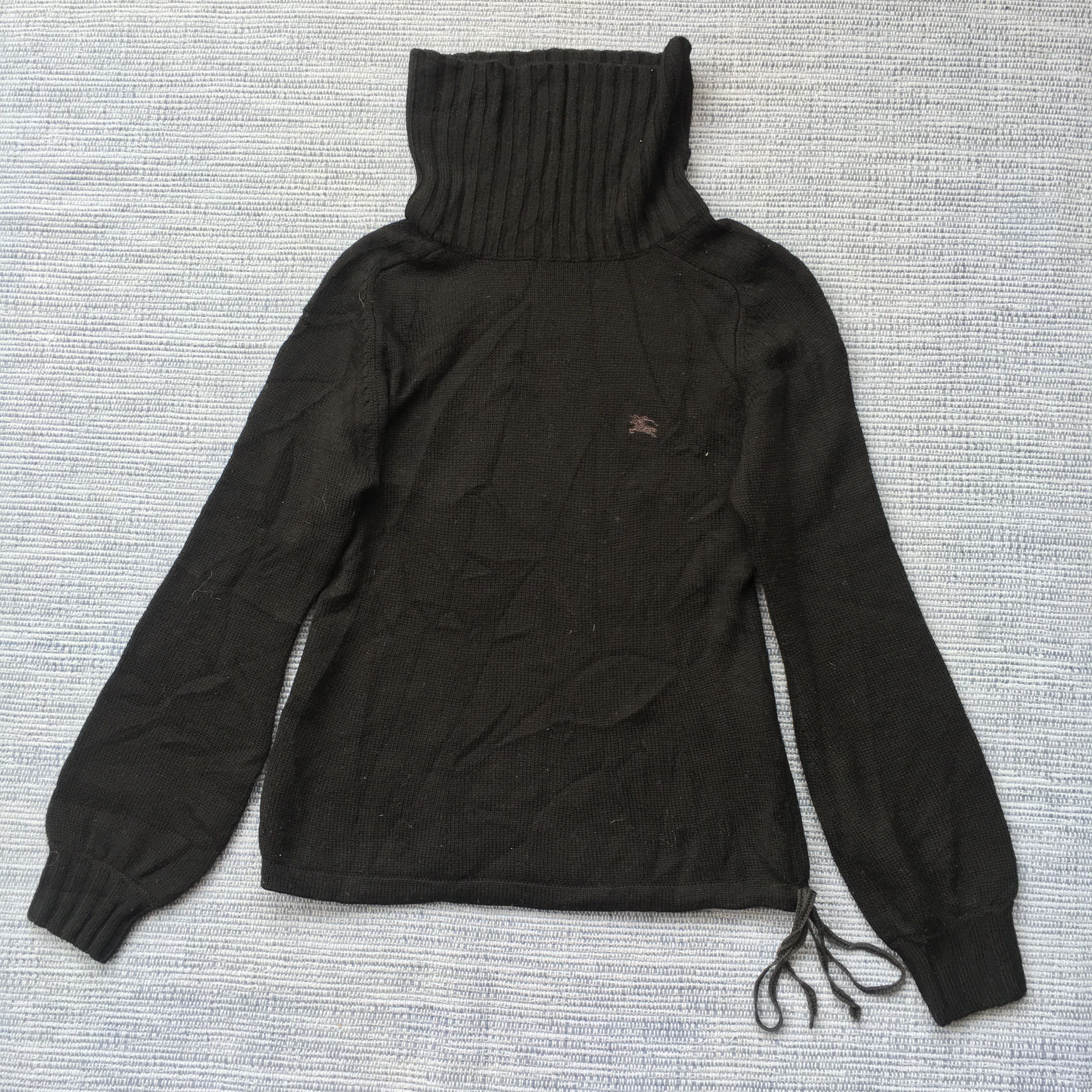 burberry blue label kniwear