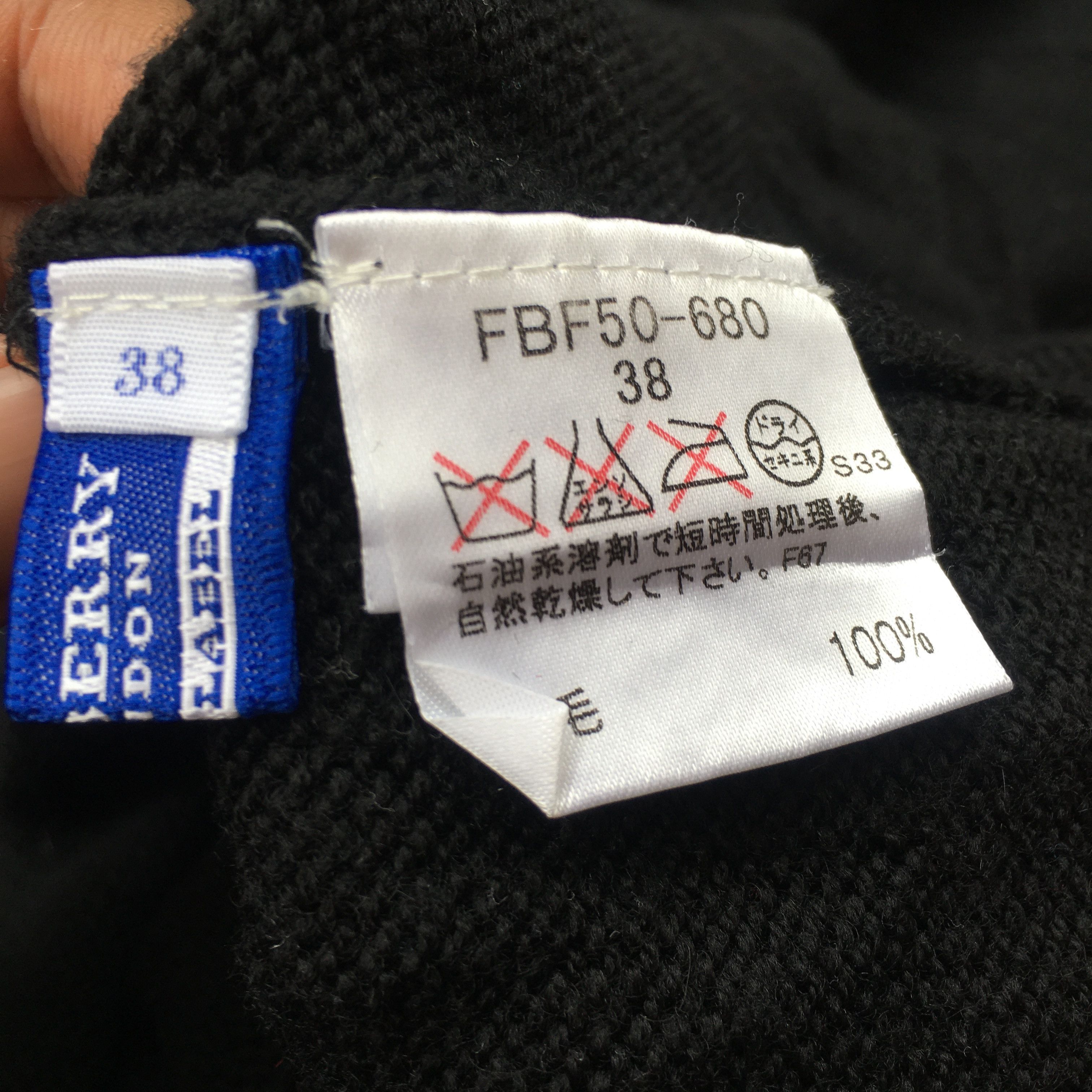 Burberry burberry blue label kniwear Size US M / EU 48-50 / 2 - 5 Thumbnail