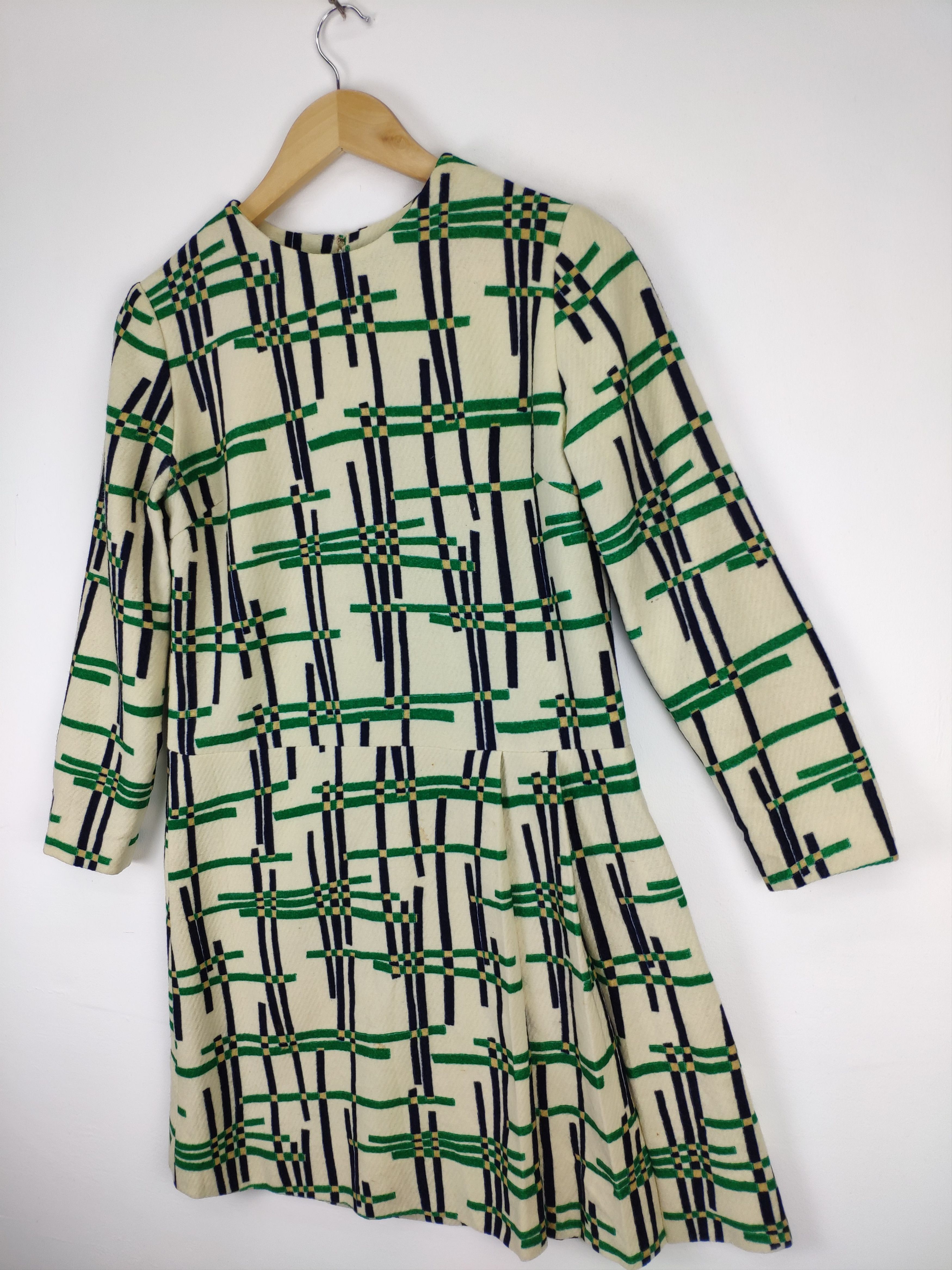 Designer × Japanese Brand Vintage Wool Mini Dress Pattern by Ladies Fashion Size S / US 4 / IT 40 - 2 Thumbnail