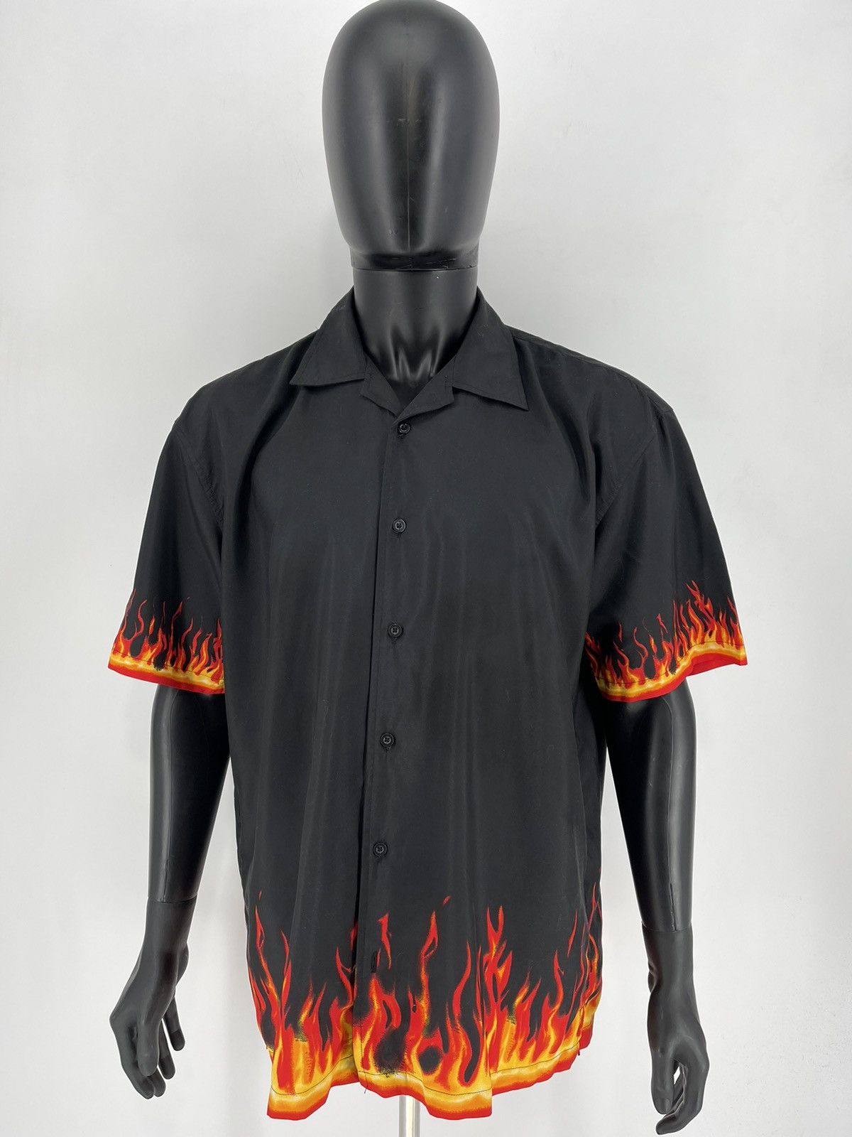 Japanese Brand × Vintage Vintage Hawaiian Red Flames Crazy Japanese Shirt Guy Fieri Size US L / EU 52-54 / 3 - 2 Thumbnail