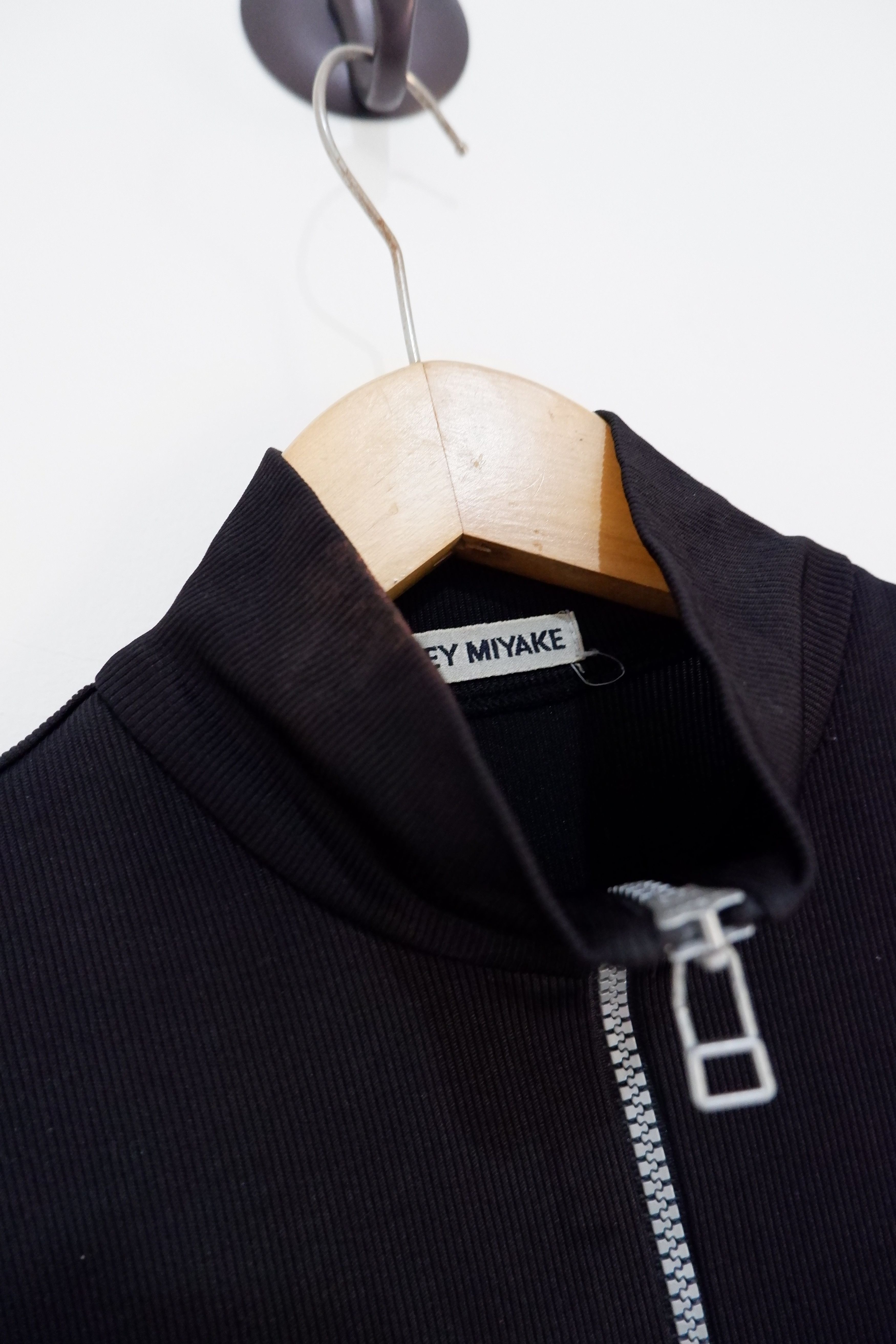 Issey Miyake Issey Miyake 3/4 Sleeve Zip Up Shirt | Wmns Size US M / EU 48-50 / 2 - 6 Thumbnail