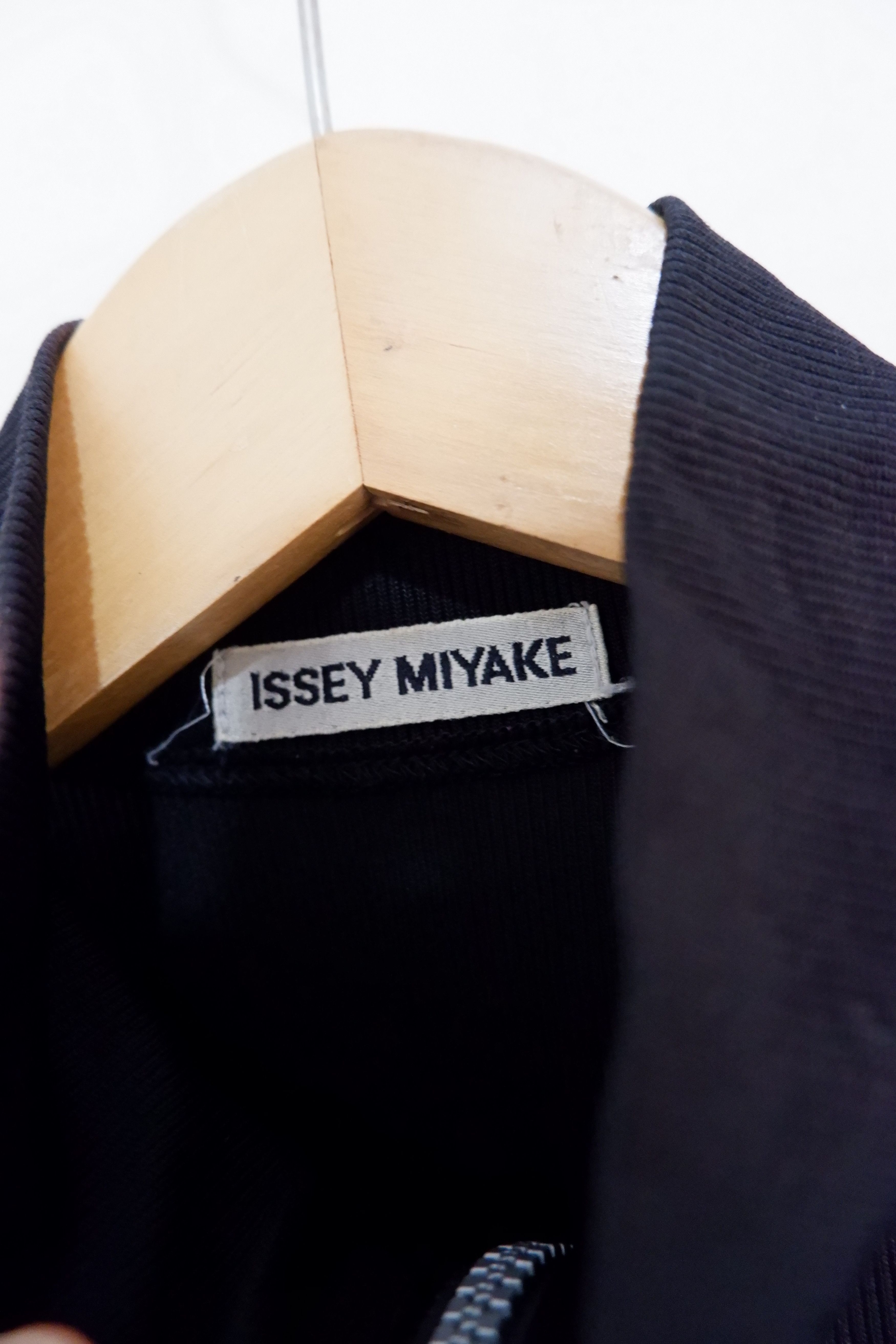 Issey Miyake Issey Miyake 3/4 Sleeve Zip Up Shirt | Wmns Size US M / EU 48-50 / 2 - 5 Thumbnail