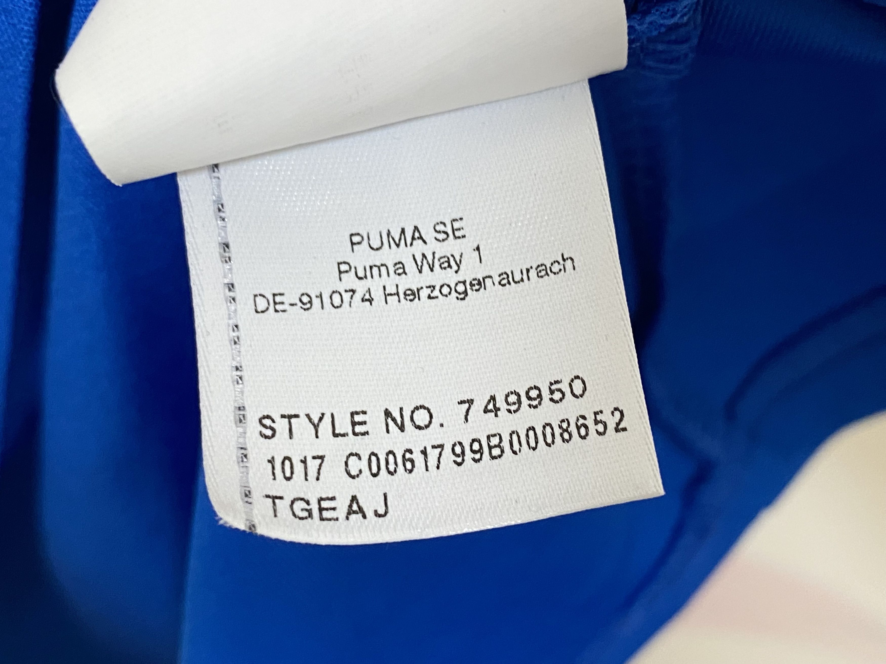 Puma RANGERS 2016 2018 HOME FOOTBALL SHIRT SOCCER JERSEY PUMA Size US L / EU 52-54 / 3 - 8 Thumbnail