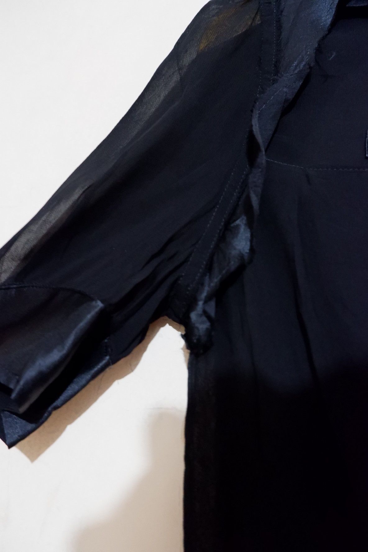 Undercover SS11 Undercover Reconstructed Blouse | Wmns Size M / US 6-8 / IT 42-44 - 6 Thumbnail