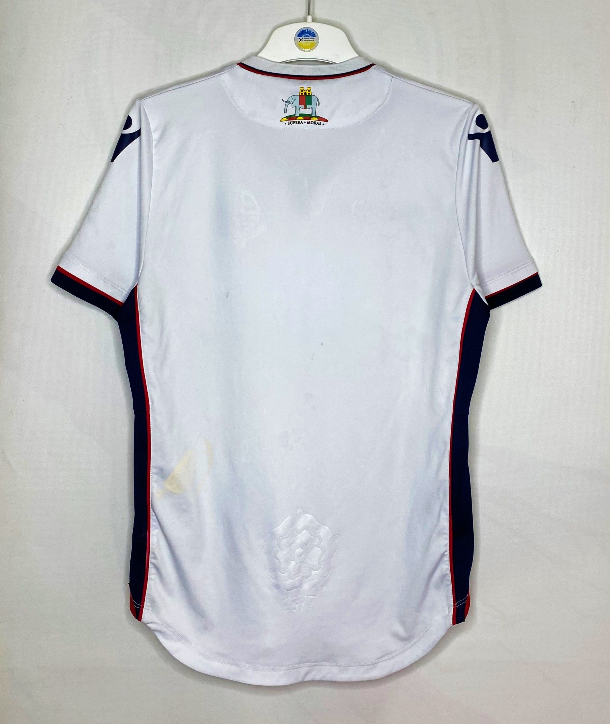 Macron BOLTON WANDERERS 2017 2018 HOME FOOTBALL SHIRT SOCCER JERSEY Size US S / EU 44-46 / 1 - 2 Thumbnail