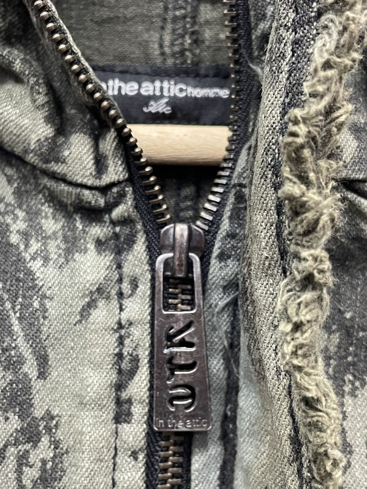 In The Attic 🔥IN THE ATTIC Punk Rock Bondage Buckles Denim Hoodie Size US M / EU 48-50 / 2 - 9 Thumbnail