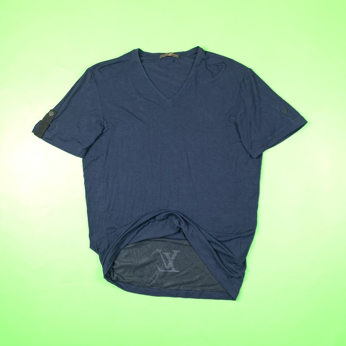 image of Ss 12 Louis Vuitton Logo Sport Pocket T-Shirt in Navy, Men's (Size Medium)