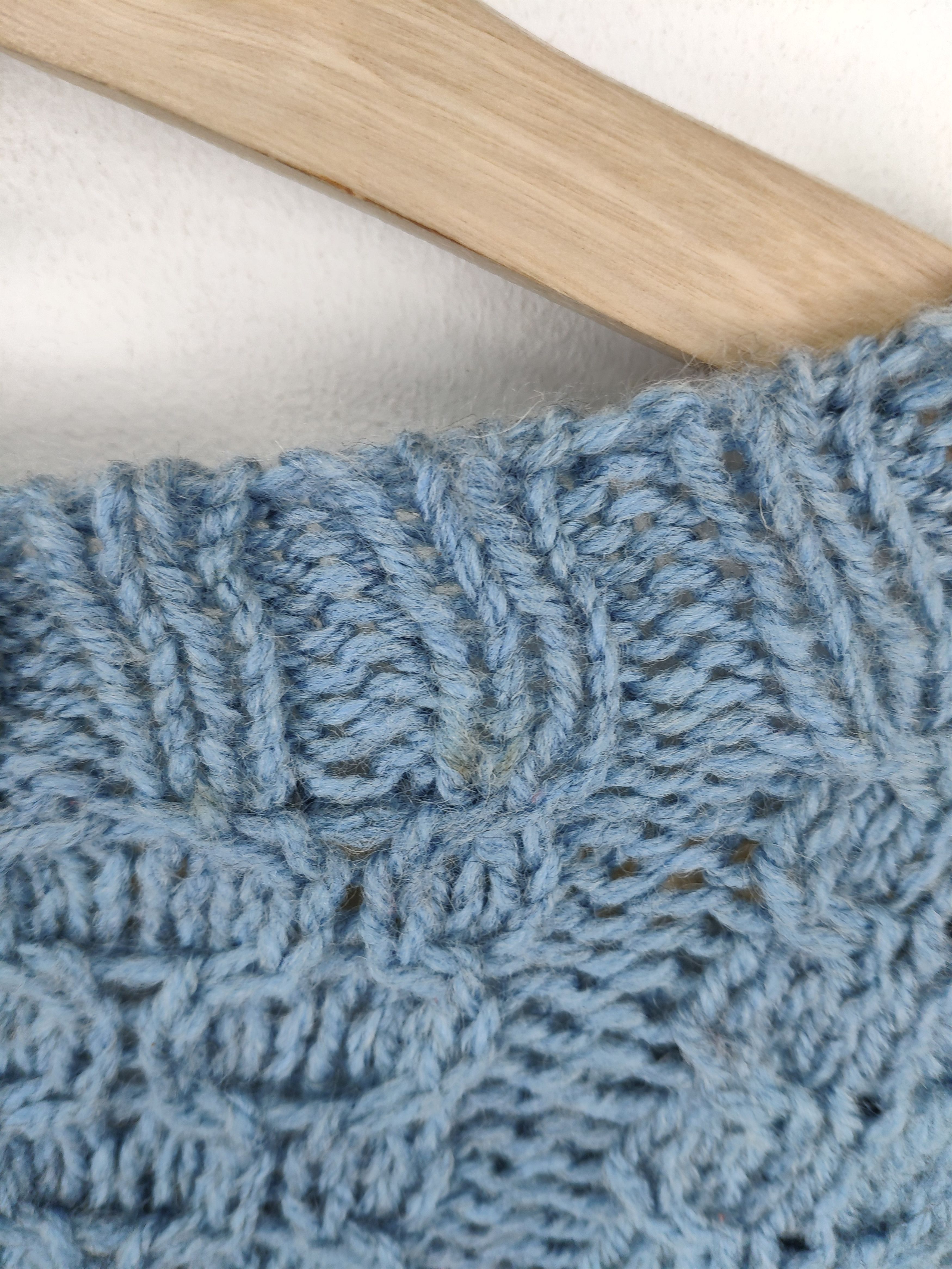 Aran Isles Knitwear × Japanese Brand × Vintage Wool Cable Knit Sweater Issey Miyake Style Size L / US 10 / IT 46 - 8 Thumbnail
