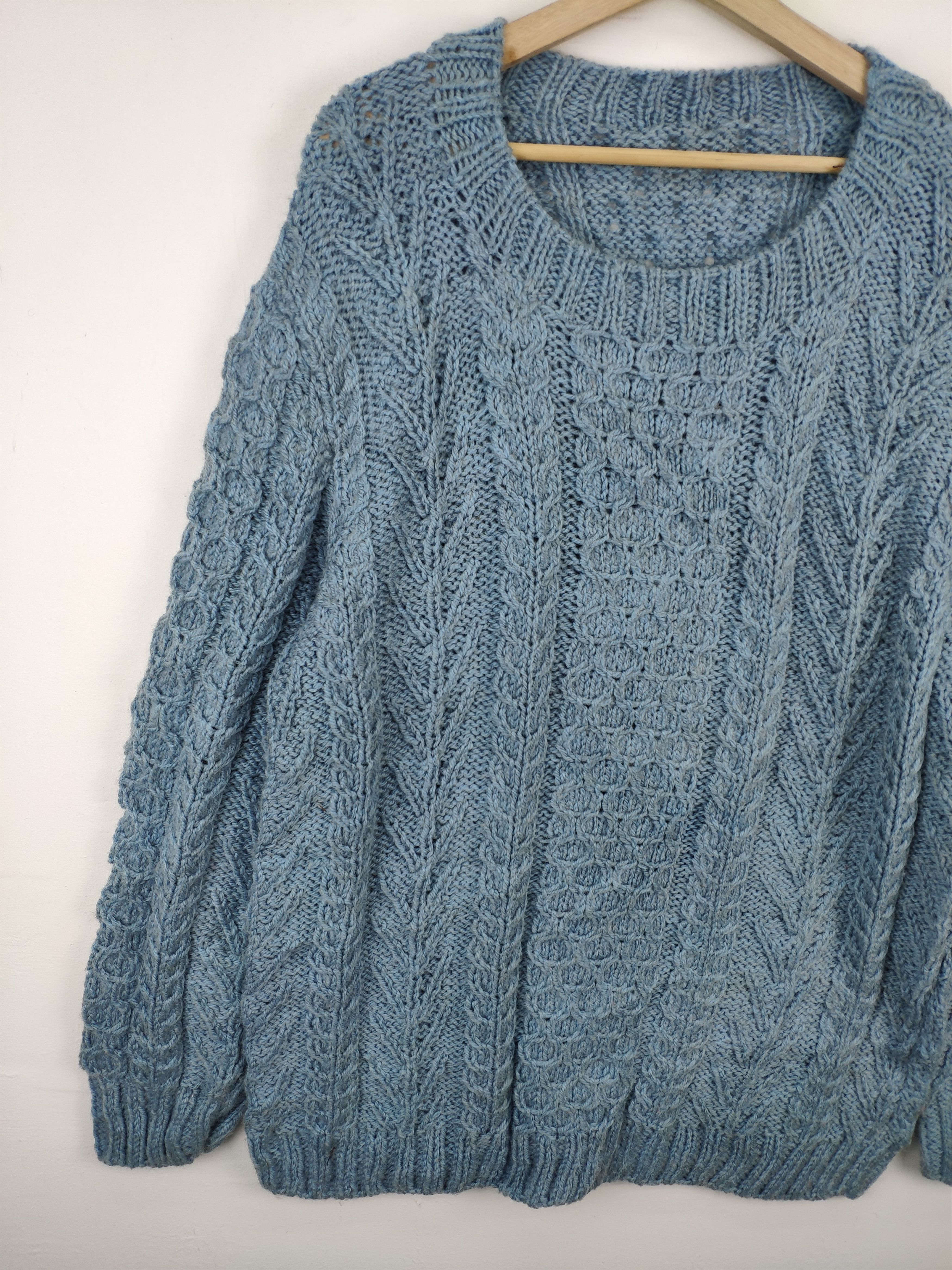 Aran Isles Knitwear × Japanese Brand × Vintage Wool Cable Knit Sweater Issey Miyake Style Size L / US 10 / IT 46 - 4 Thumbnail