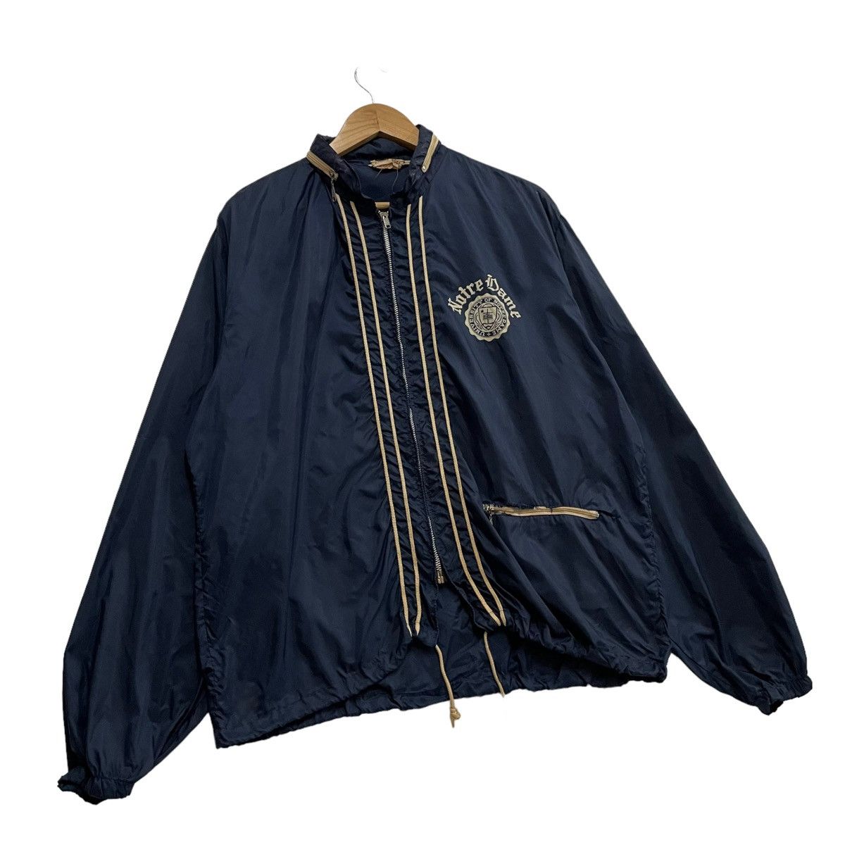 Champion × Vintage 💥60s Champion Running Man University Notre Dame Windbreaker Size US M / EU 48-50 / 2 - 3 Thumbnail