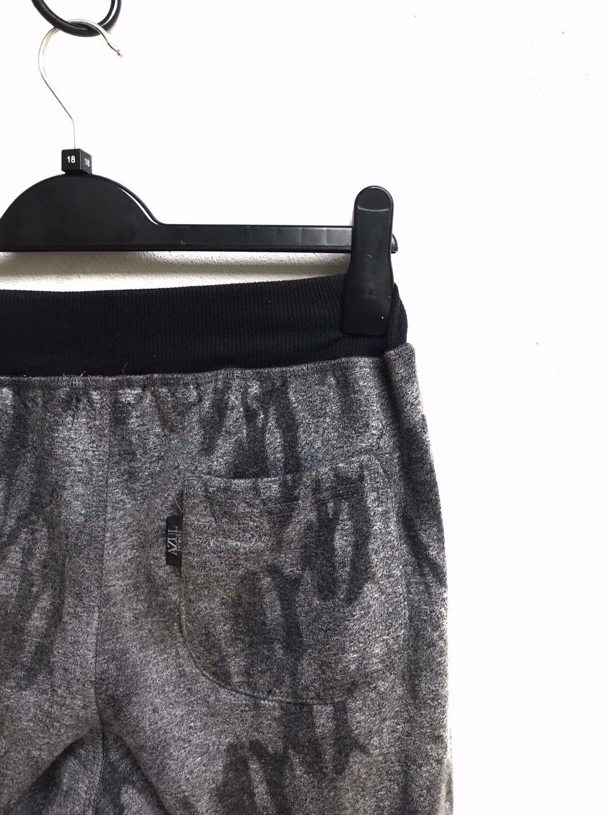 Japanese Brand 🔥Azul Brand Nice Joggerpants Size US 26 / EU 42 - 4 Thumbnail