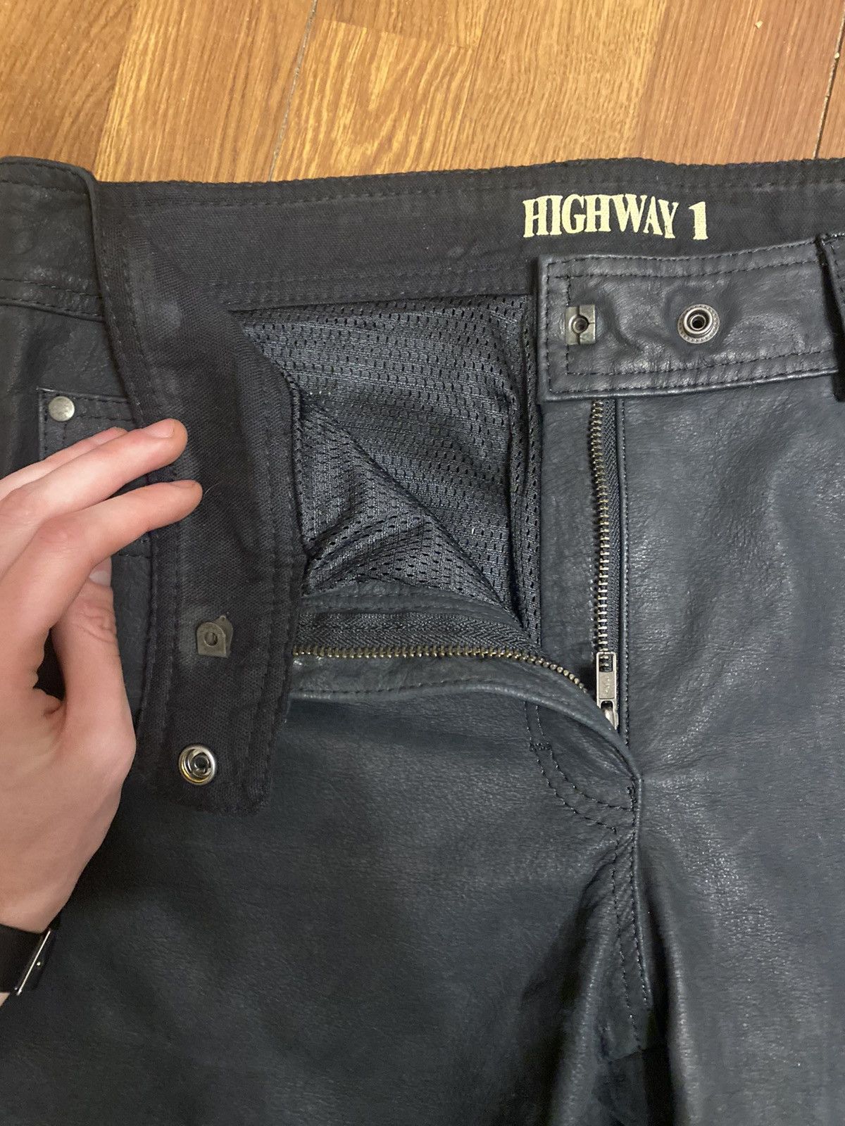 Genuine Leather Black leather pants luxury highway Size US 32 / EU 48 - 10 Thumbnail