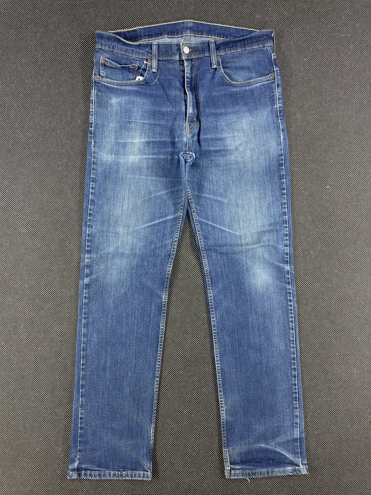 Vintage Levis 514 Blue Wash Jeans - J013