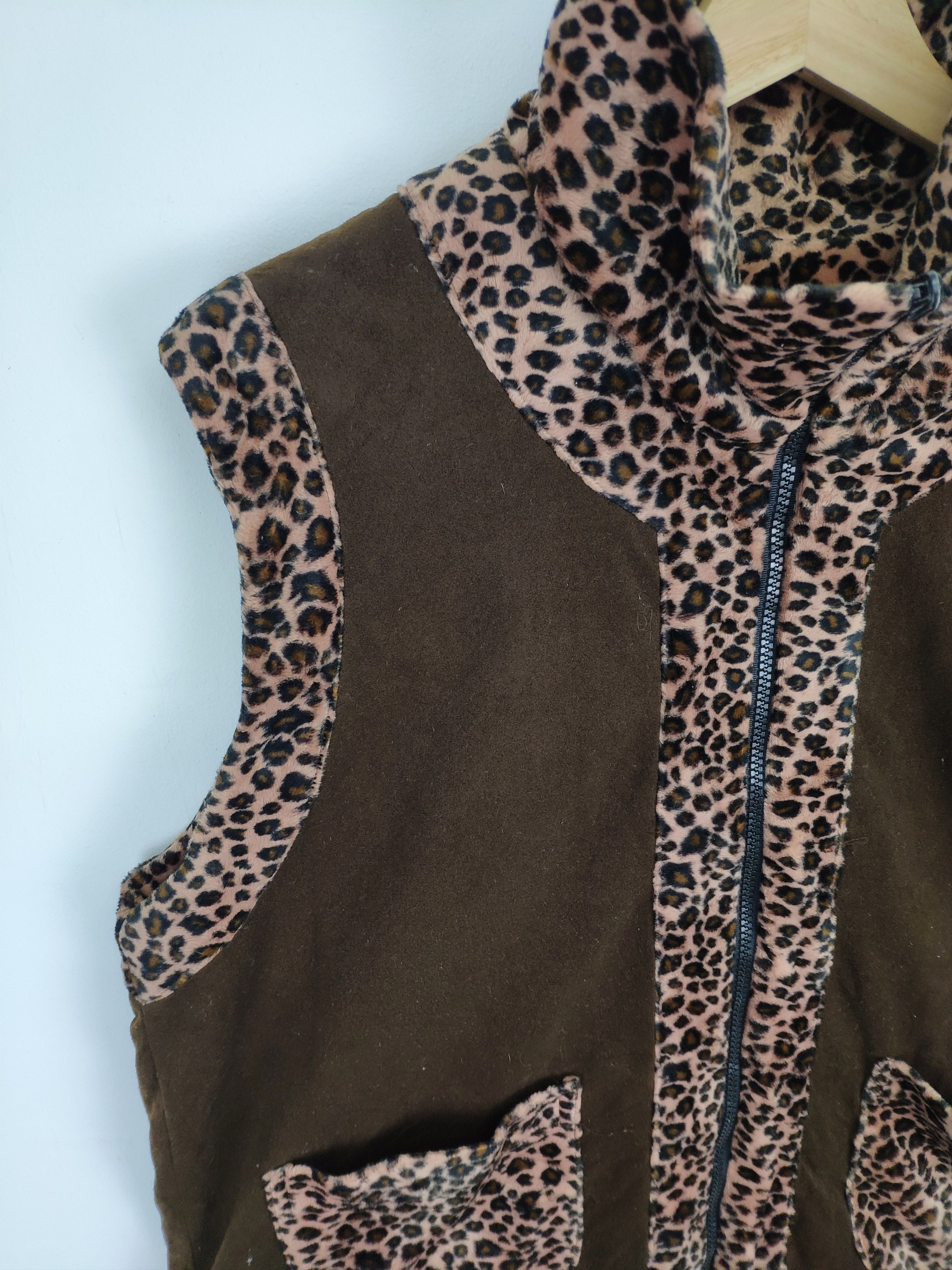 Designer × Japanese Brand Vintage Vest Leopard Reversible Zip Up Size US M / EU 48-50 / 2 - 5 Thumbnail