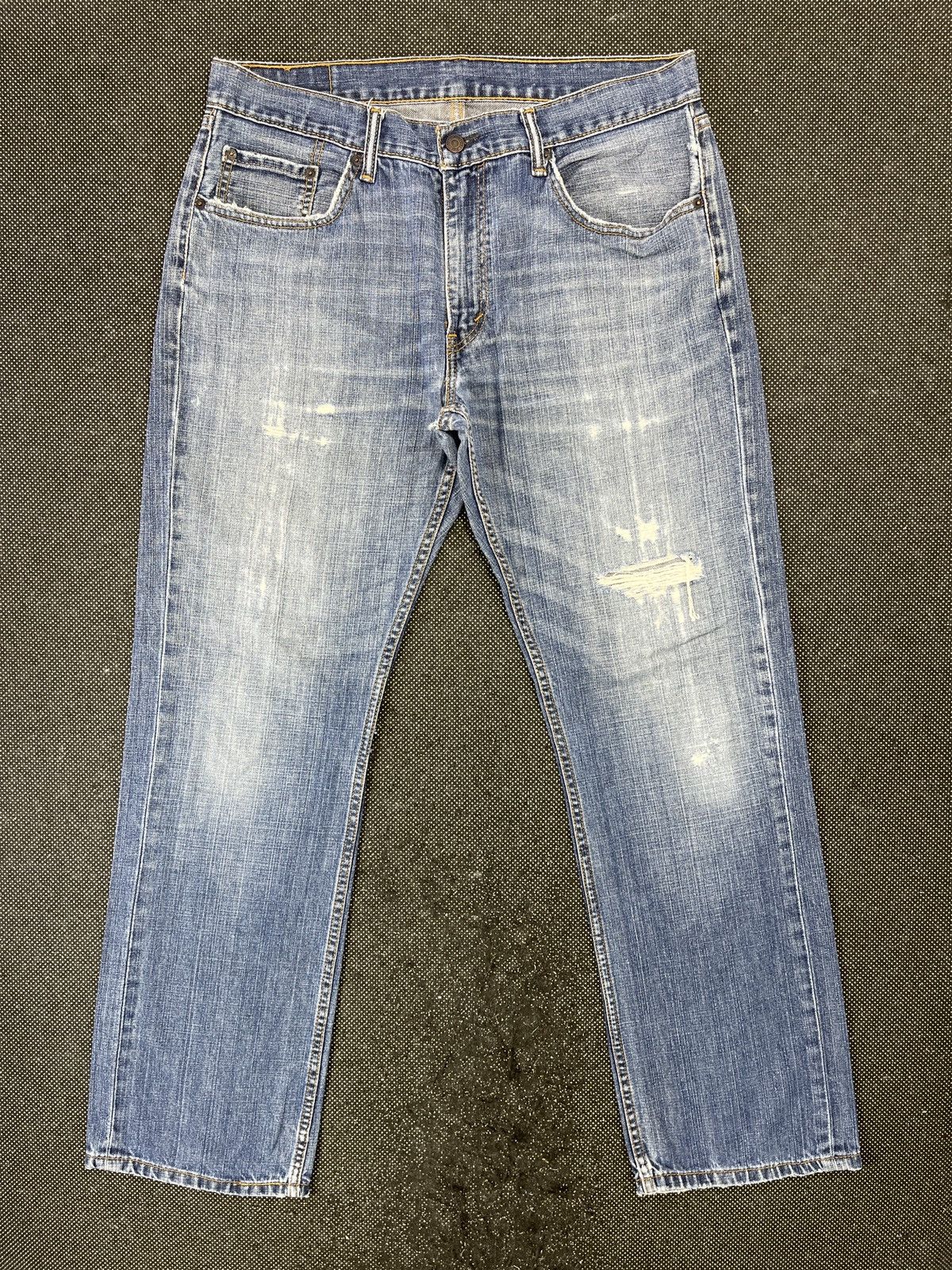 Levi's Vintage Levis 559 Distressed Jeans - J538 Size US 35 - 1 Thumbnail