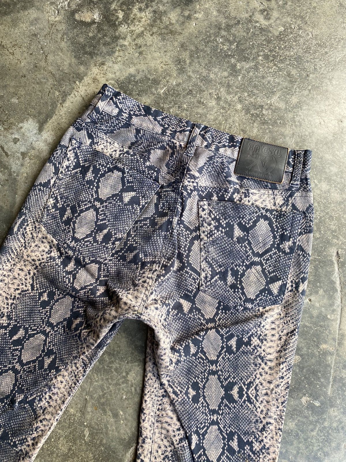 Japanese Brand × Vintage Batsu Phyton Fullprint Pants Size US 28 / EU 44 - 5 Thumbnail