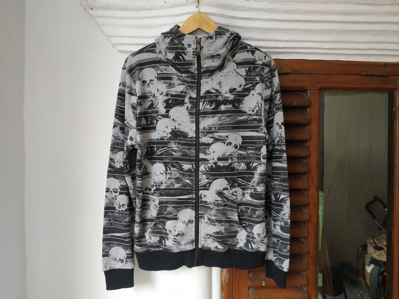 image of Fit S To M, In The Attic Skull Hoodie, Men's (Size Medium)