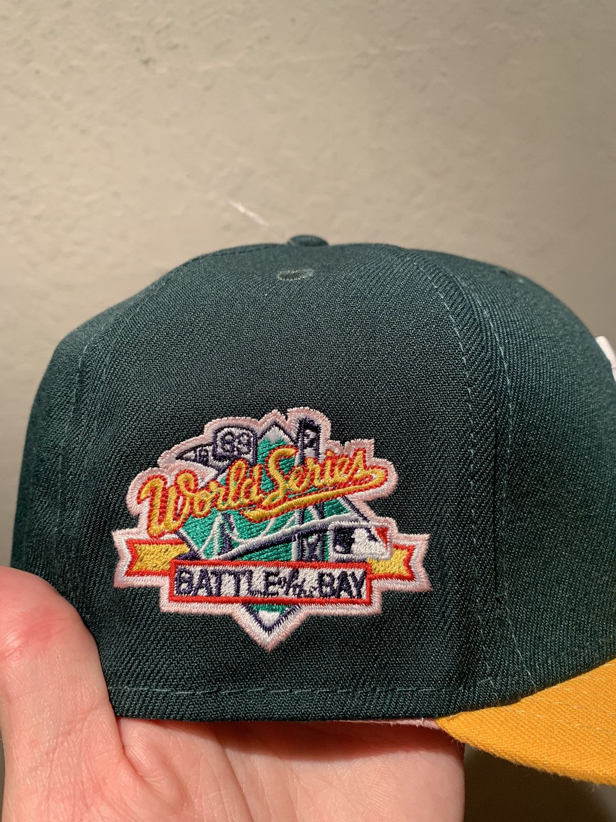 MLB RARE* New Era Oakland A’s Battle of the Bay World Series Hat Size ONE SIZE - 4 Thumbnail