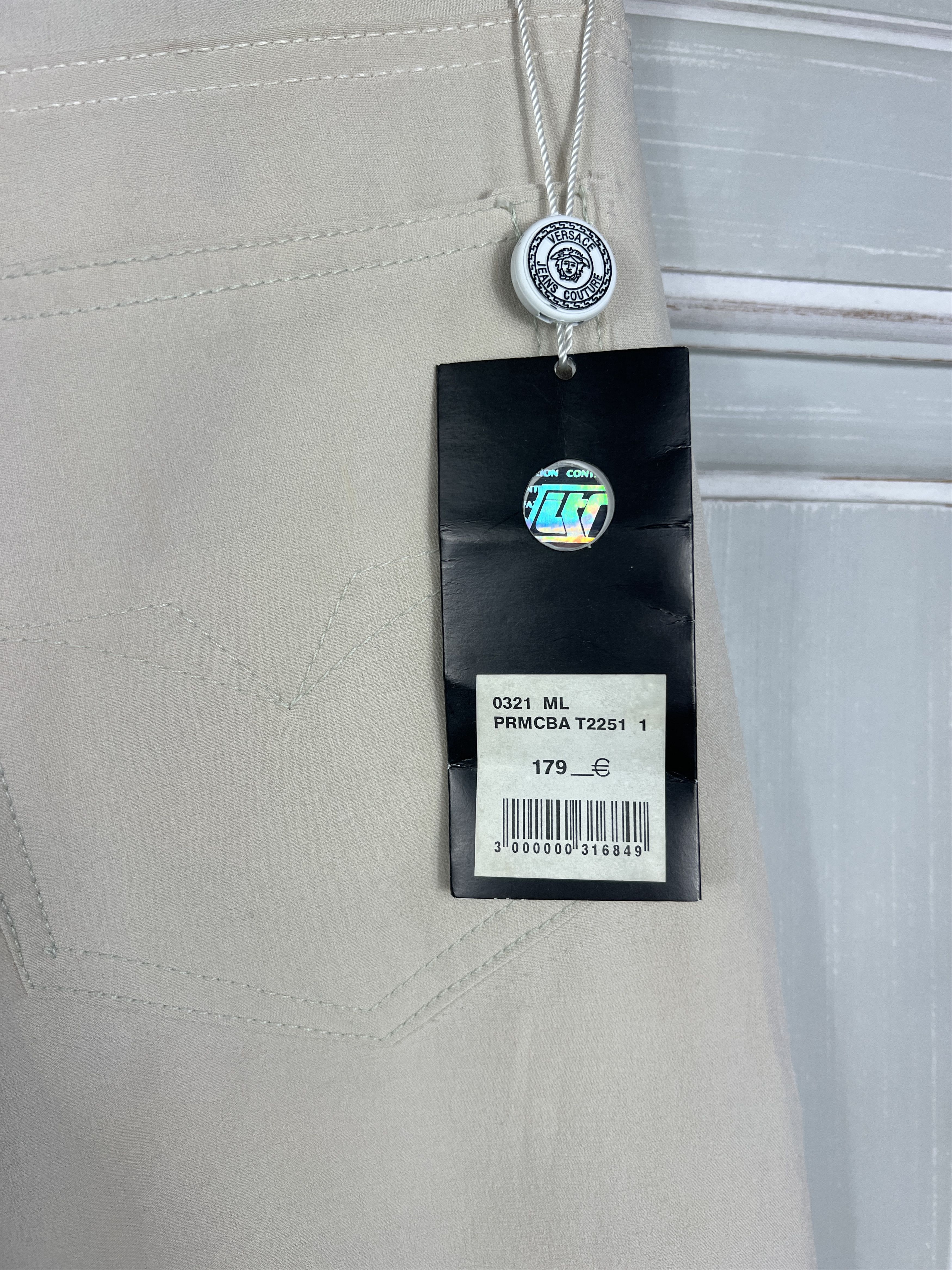 Versace Versace beige trousers Size US 33 - 8 Thumbnail