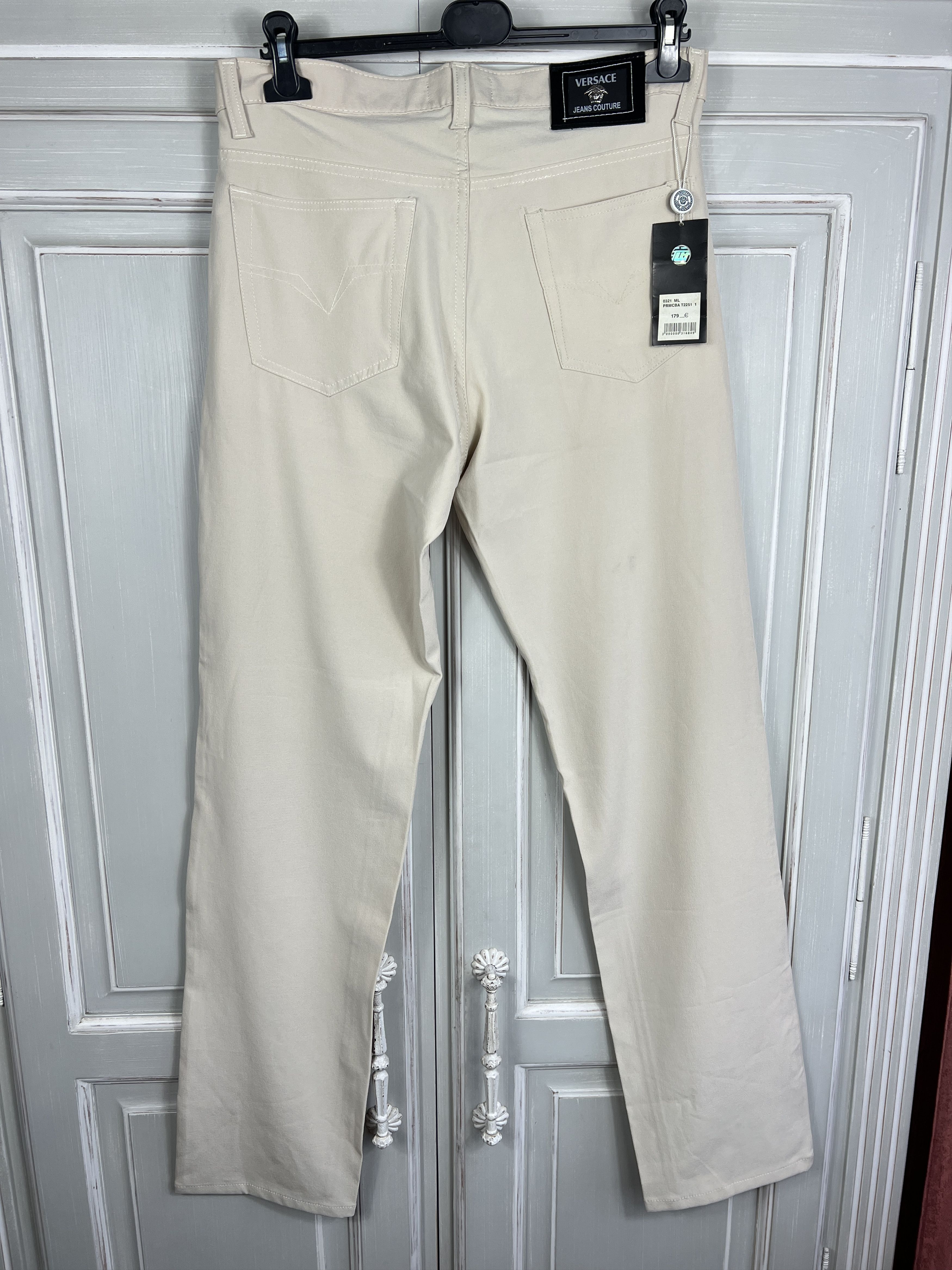 Versace Versace beige trousers Size US 33 - 6 Thumbnail
