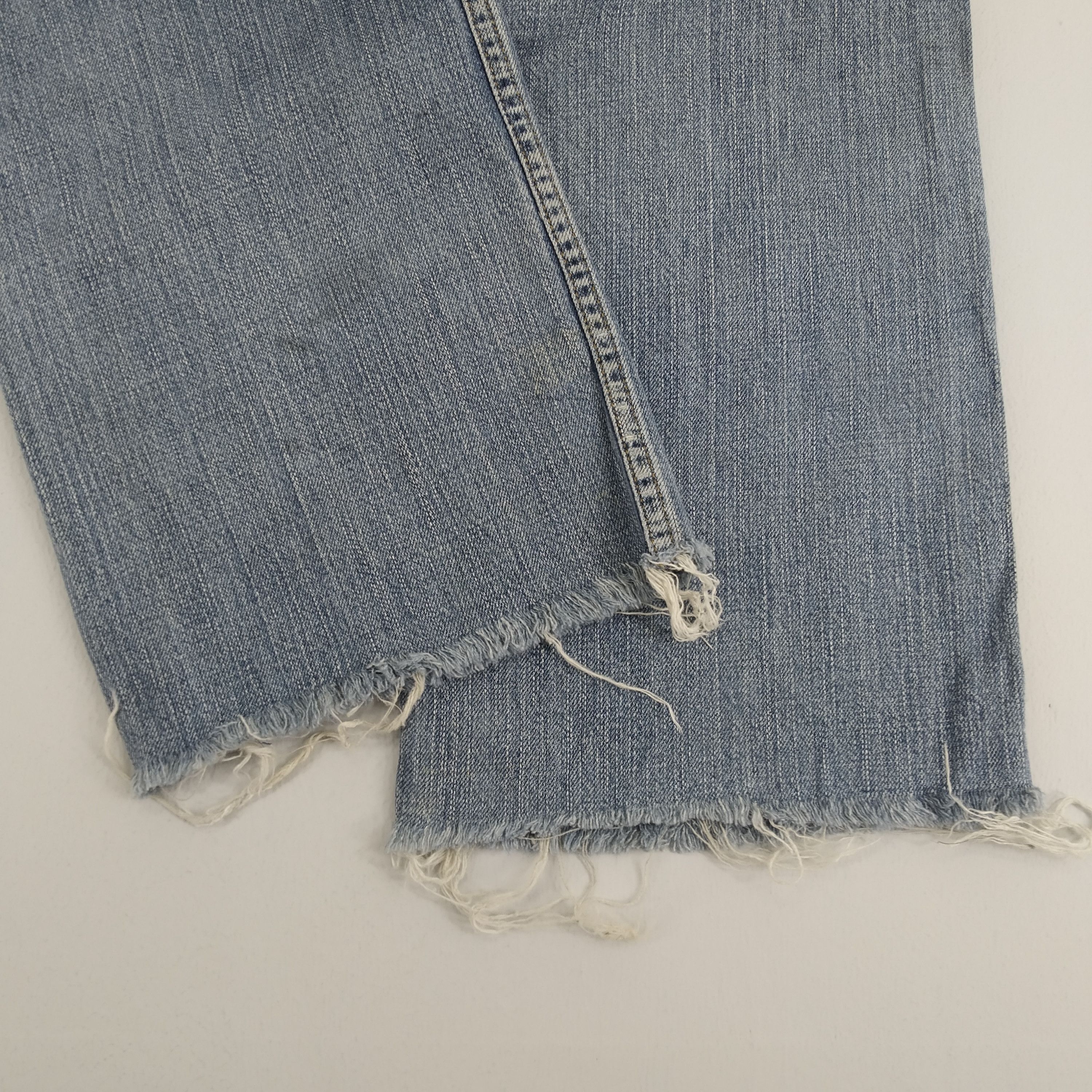 Levi's W34 Distressed Levi’s 569 Stone Wash Faded Blue Denim Jeans Size US 34 / EU 50 - 11 Thumbnail