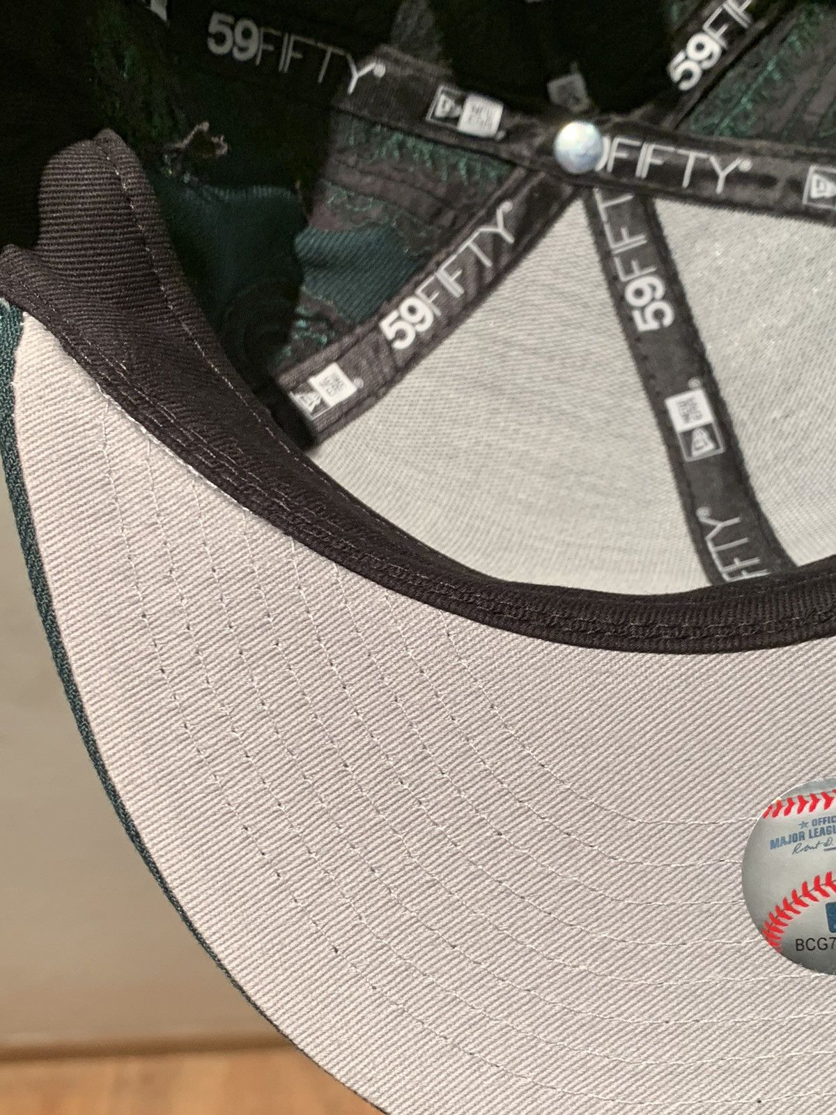 MLB × New Era *RARE* New Era Oakland A’s Paisley Embroidered MLB Hat Size ONE SIZE - 9 Thumbnail