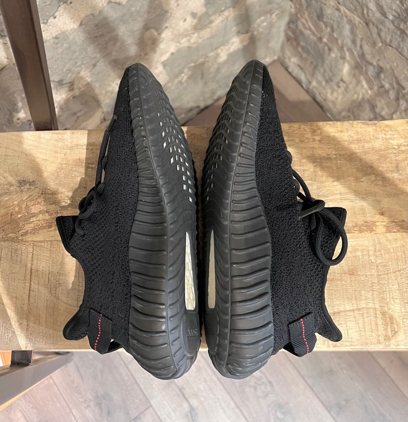 Adidas × Kanye West Adidas YEEZY 350 V2 Black Red Sneakers Size US 9 / EU 42 - 9 Thumbnail