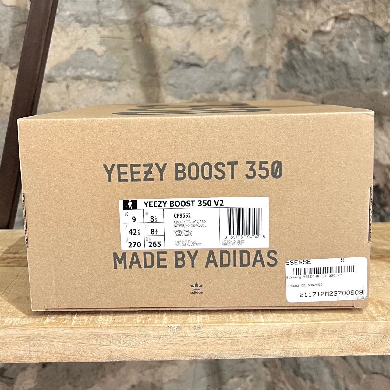 Adidas × Kanye West Adidas YEEZY 350 V2 Black Red Sneakers Size US 9 / EU 42 - 11 Thumbnail