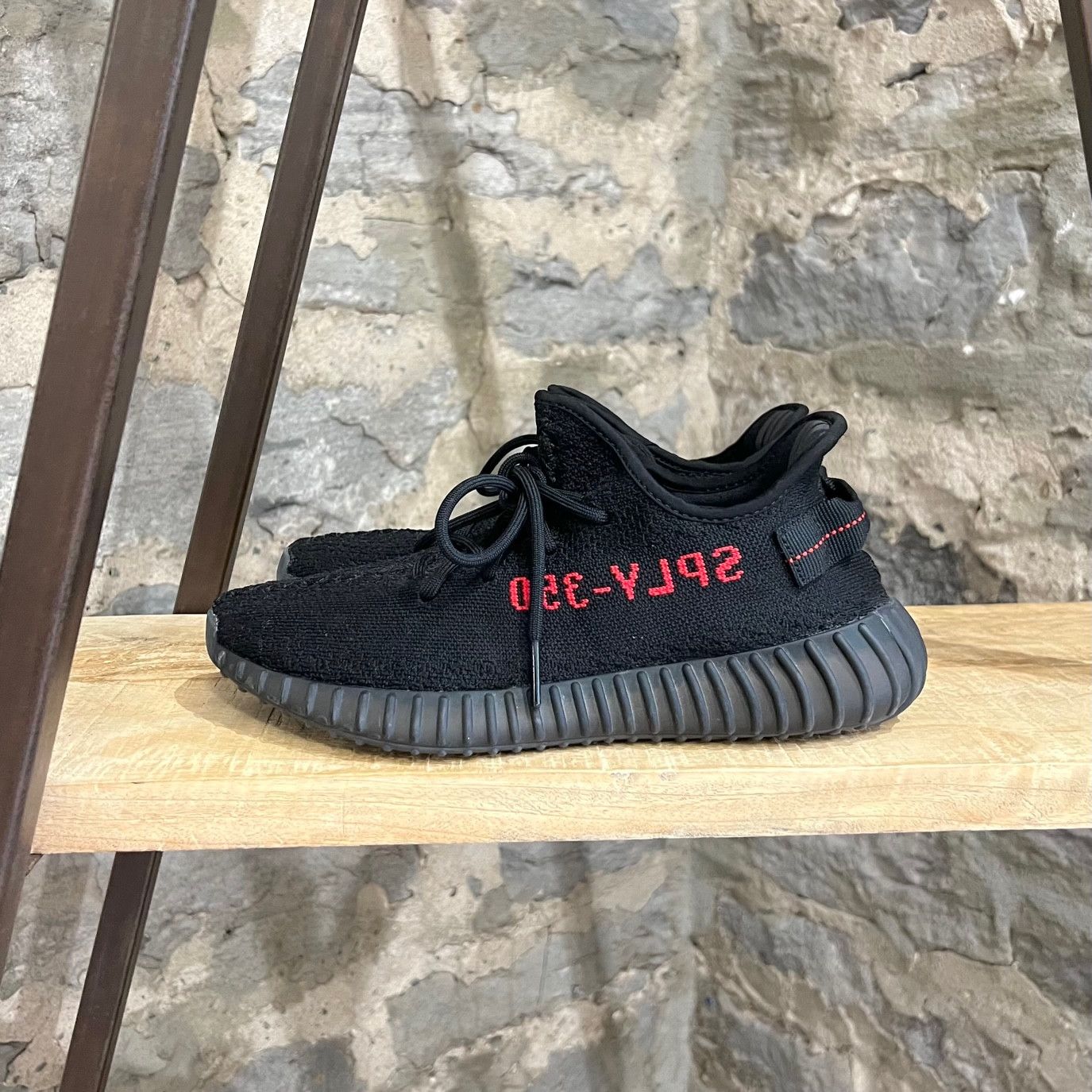 Adidas × Kanye West Adidas YEEZY 350 V2 Black Red Sneakers Size US 9 / EU 42 - 8 Thumbnail
