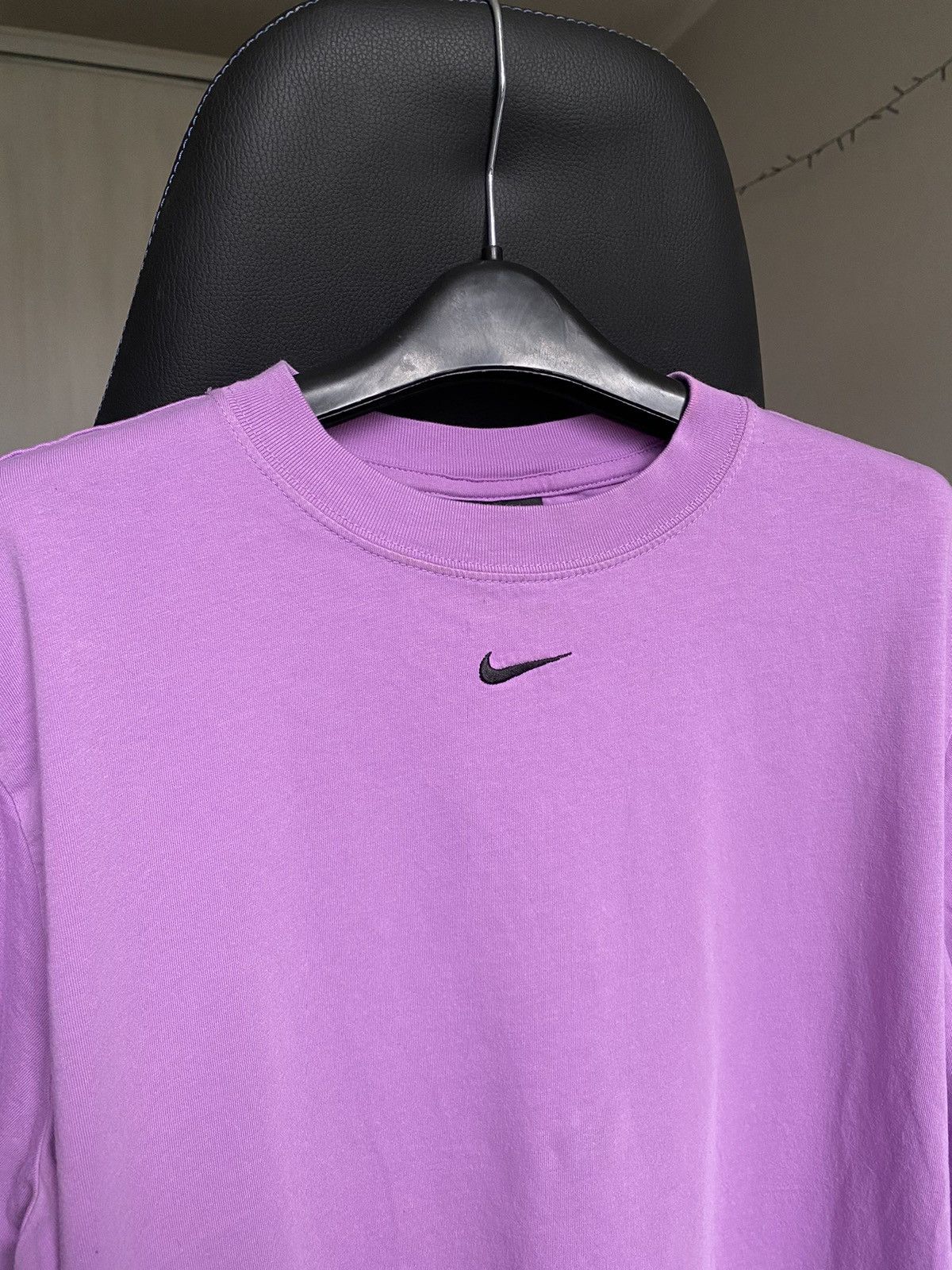Nike Nike t shirt tee center logo small swoosh Size US S / EU 44-46 / 1 - 5 Thumbnail