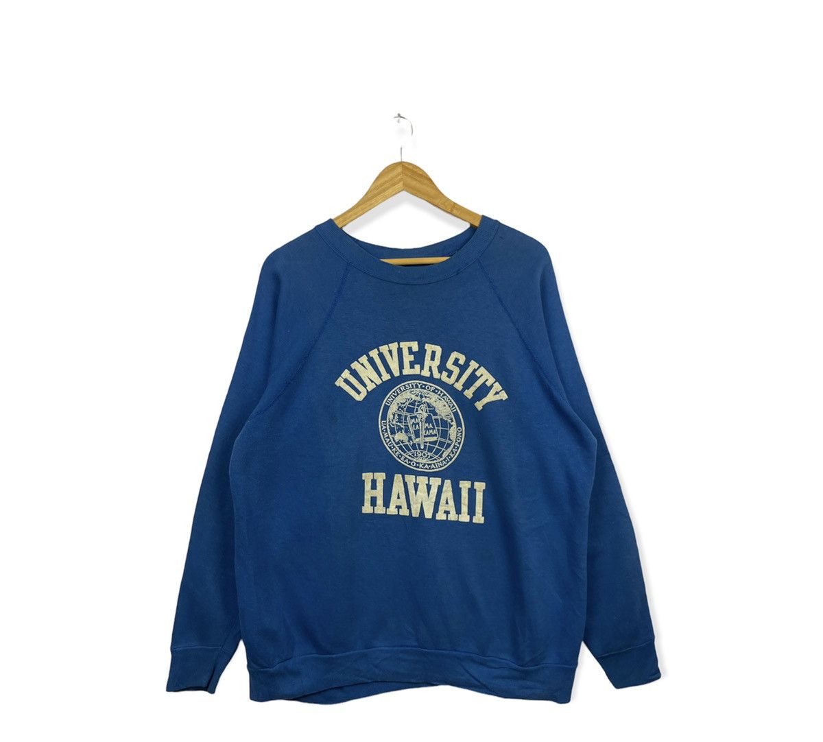Vintage Vintage 70s University Of Hawaii Sweatshirt Blue Size US XL / EU 56 / 4 - 1 Thumbnail