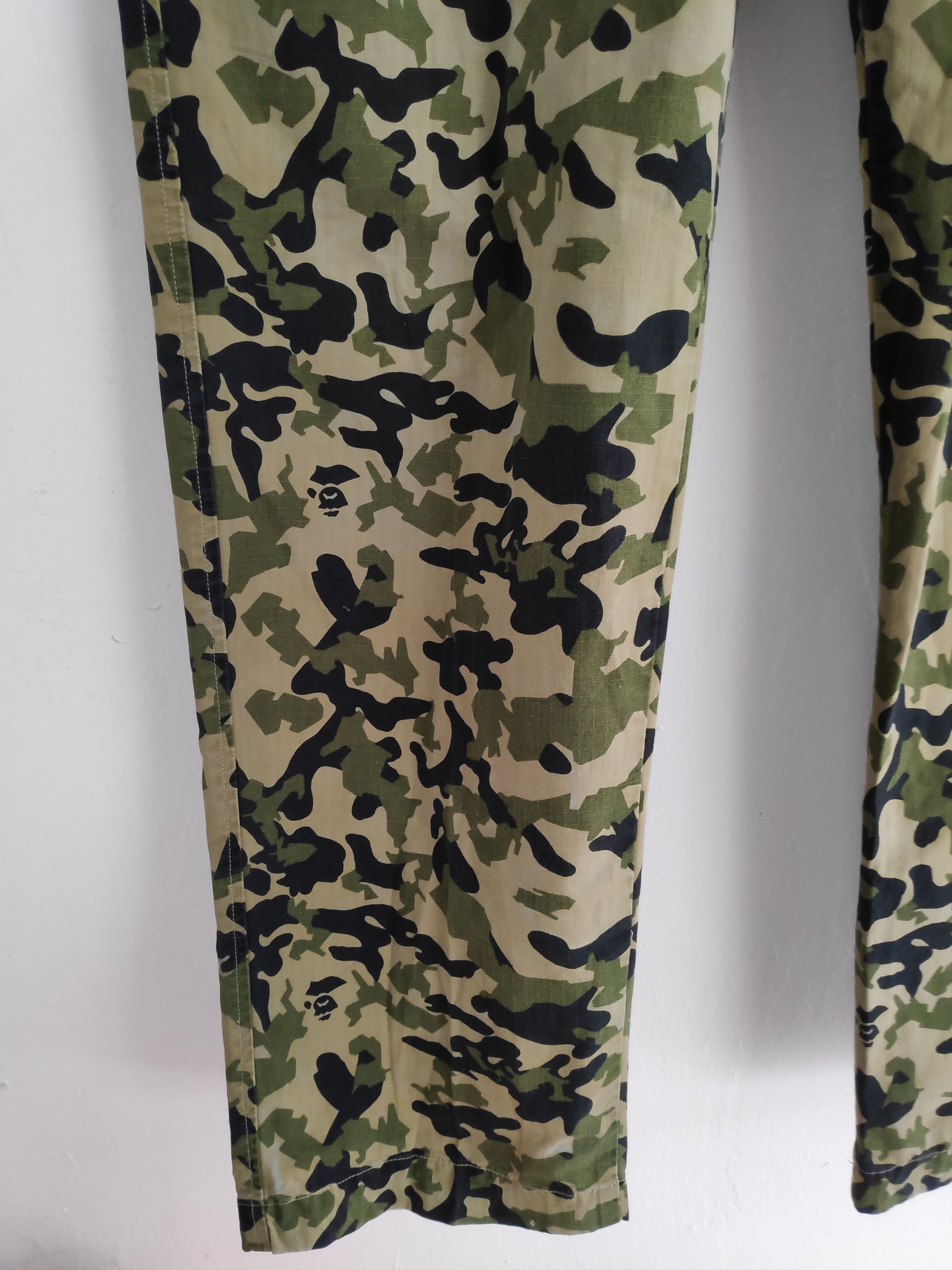 Bape × Vintage Camo Cargo Pants Size US 34 / EU 50 - 16 Thumbnail