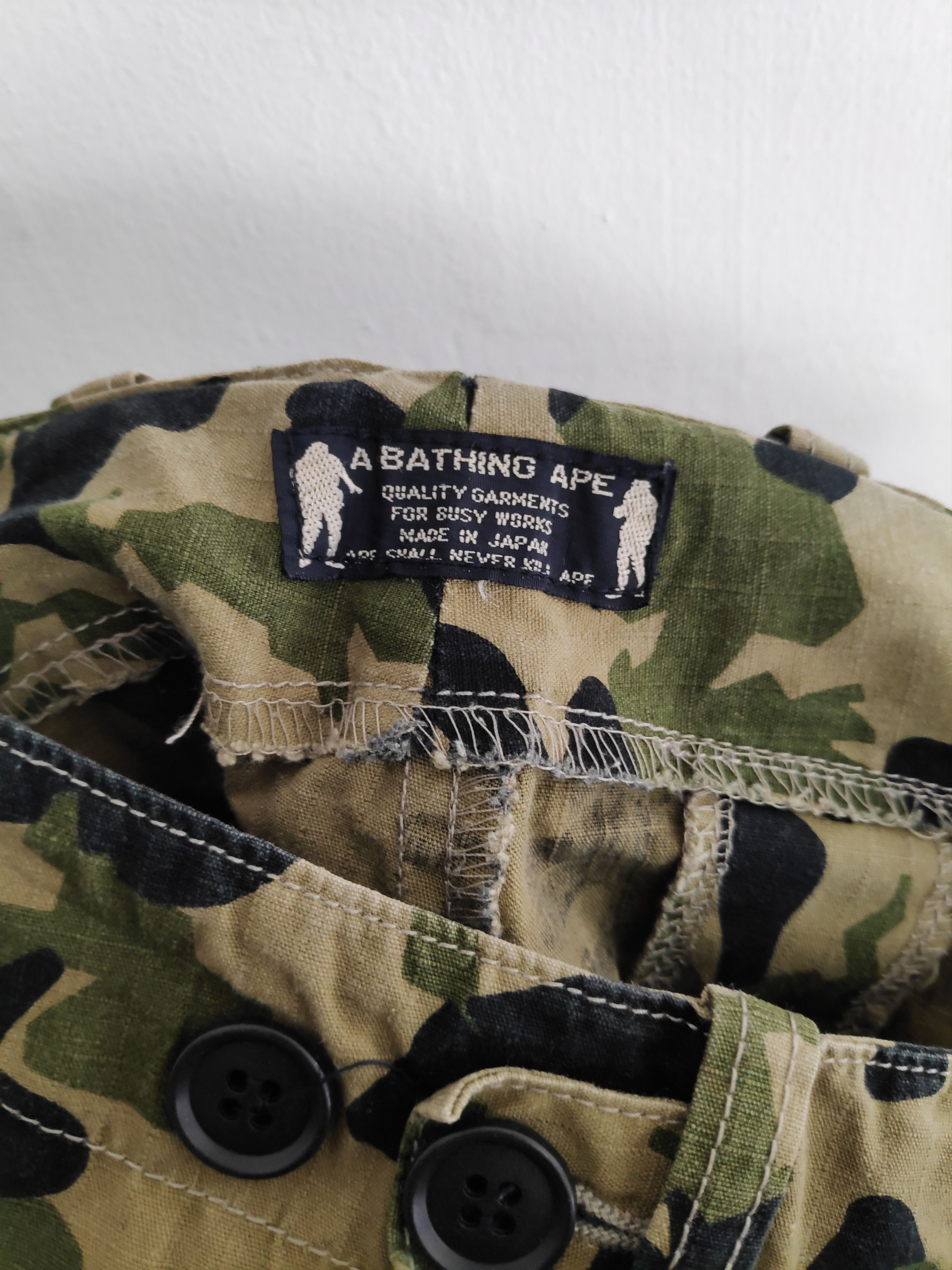 Bape × Vintage Camo Cargo Pants Size US 34 / EU 50 - 7 Thumbnail
