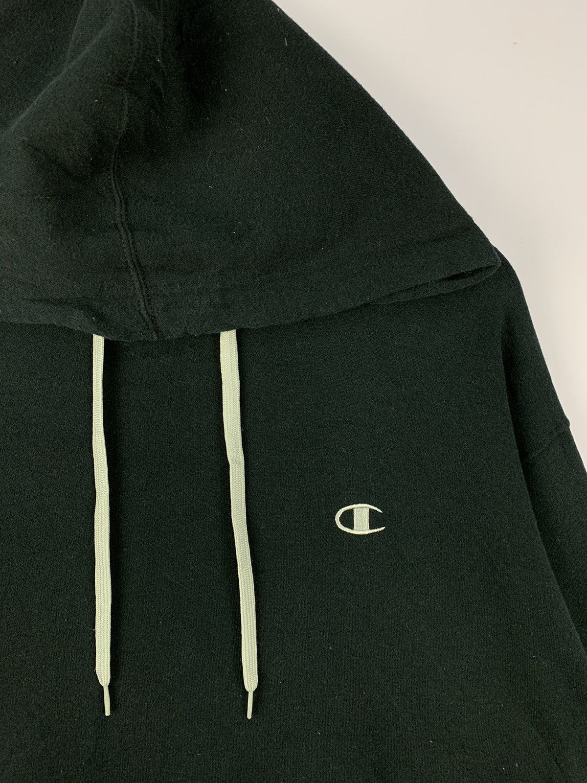 Champion × Japanese Brand Vintage Champion Small Logo Hoodie Black Large Size US L / EU 52-54 / 3 - 3 Thumbnail