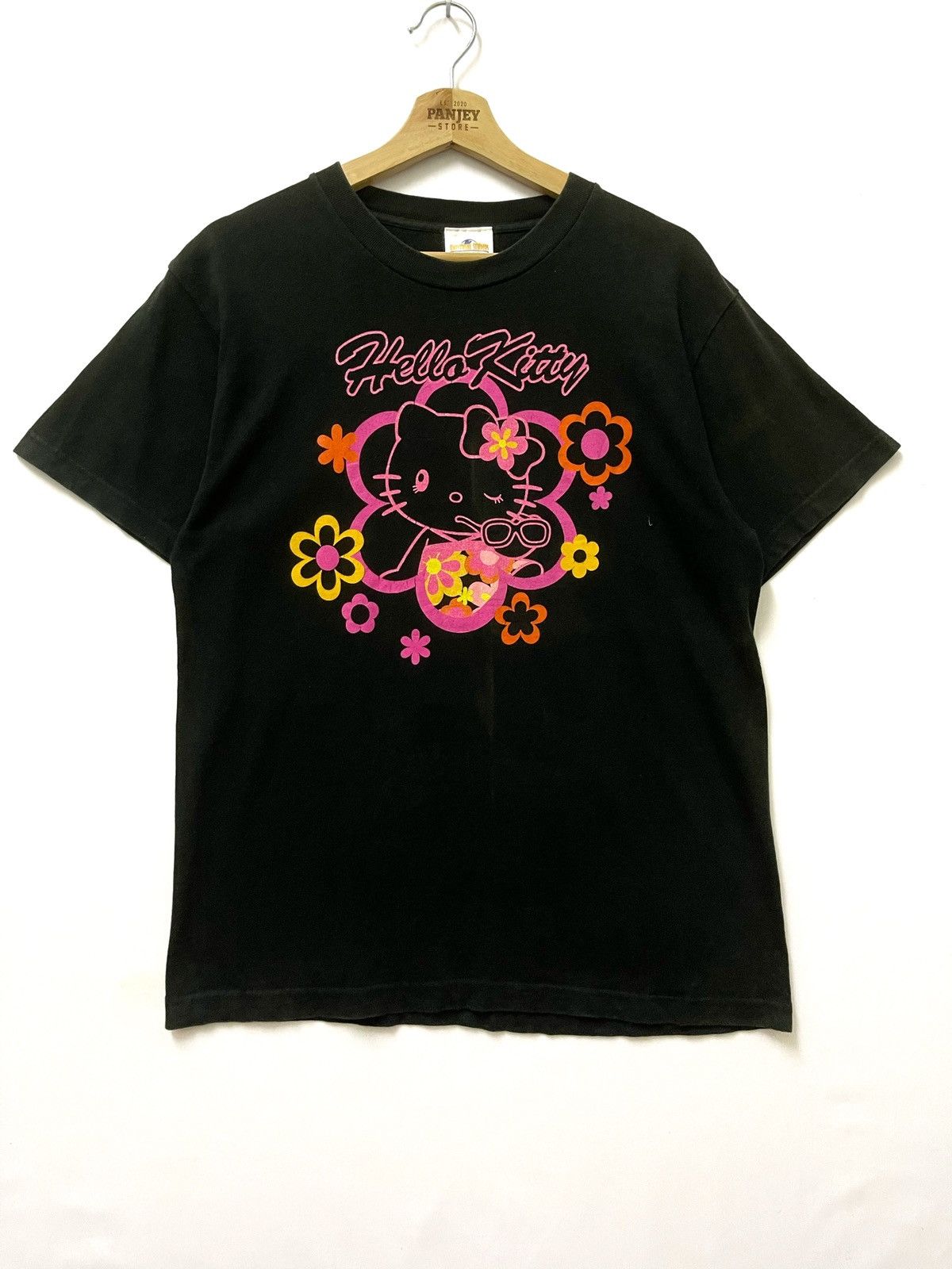 Japanese Brand × Universal Studios Hello Kitty Big Logo T-shirt Black Size US M / EU 48-50 / 2 - 1 Thumbnail