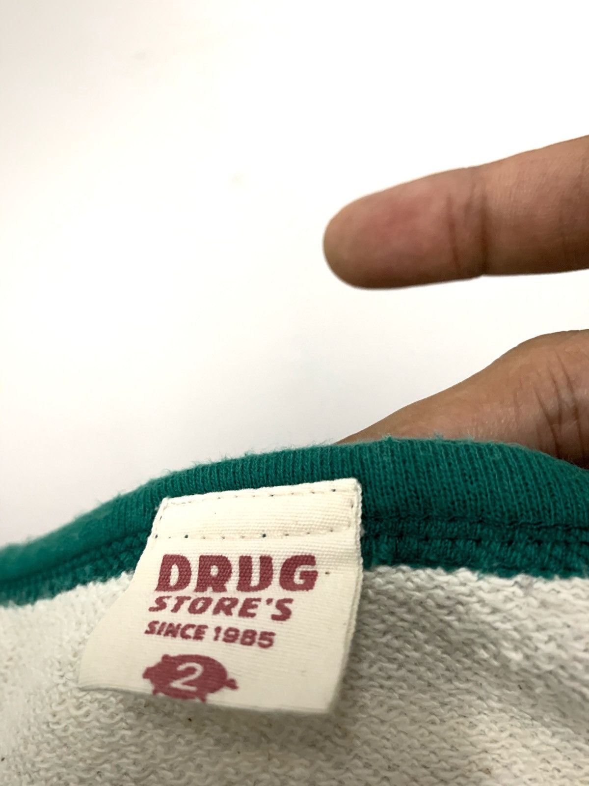 Designer × Japanese Brand Drugstore Sweatshirt Big Logo White Green Medium Size US M / EU 48-50 / 2 - 6 Thumbnail