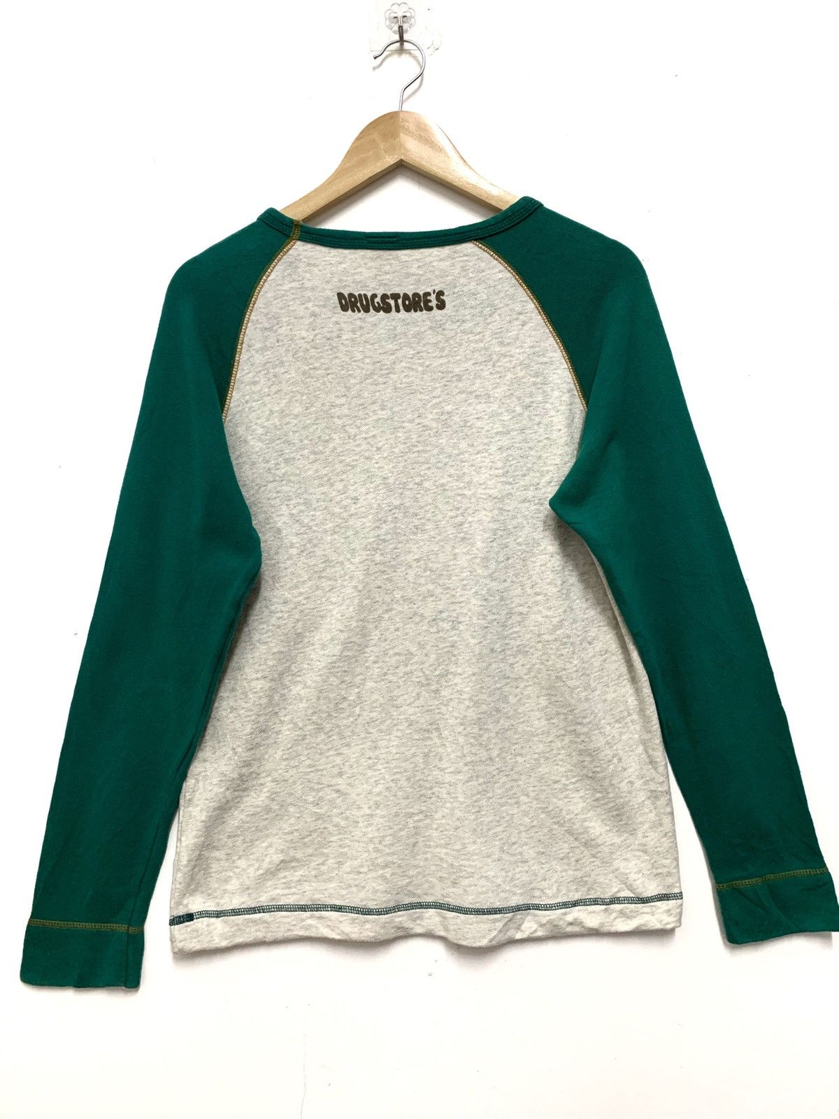 Designer × Japanese Brand Drugstore Sweatshirt Big Logo White Green Medium Size US M / EU 48-50 / 2 - 5 Thumbnail