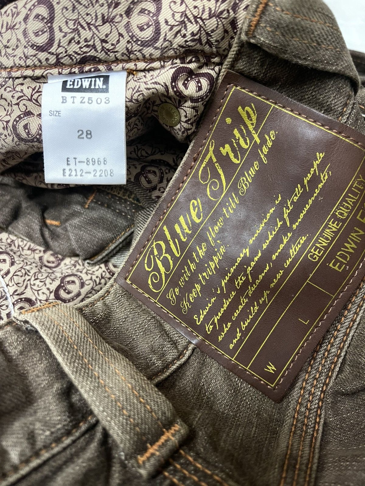 Japanese Brand Edwin Blue Trip Rusty Thrashed Denim Pants Size US 28 / EU 44 - 9 Thumbnail
