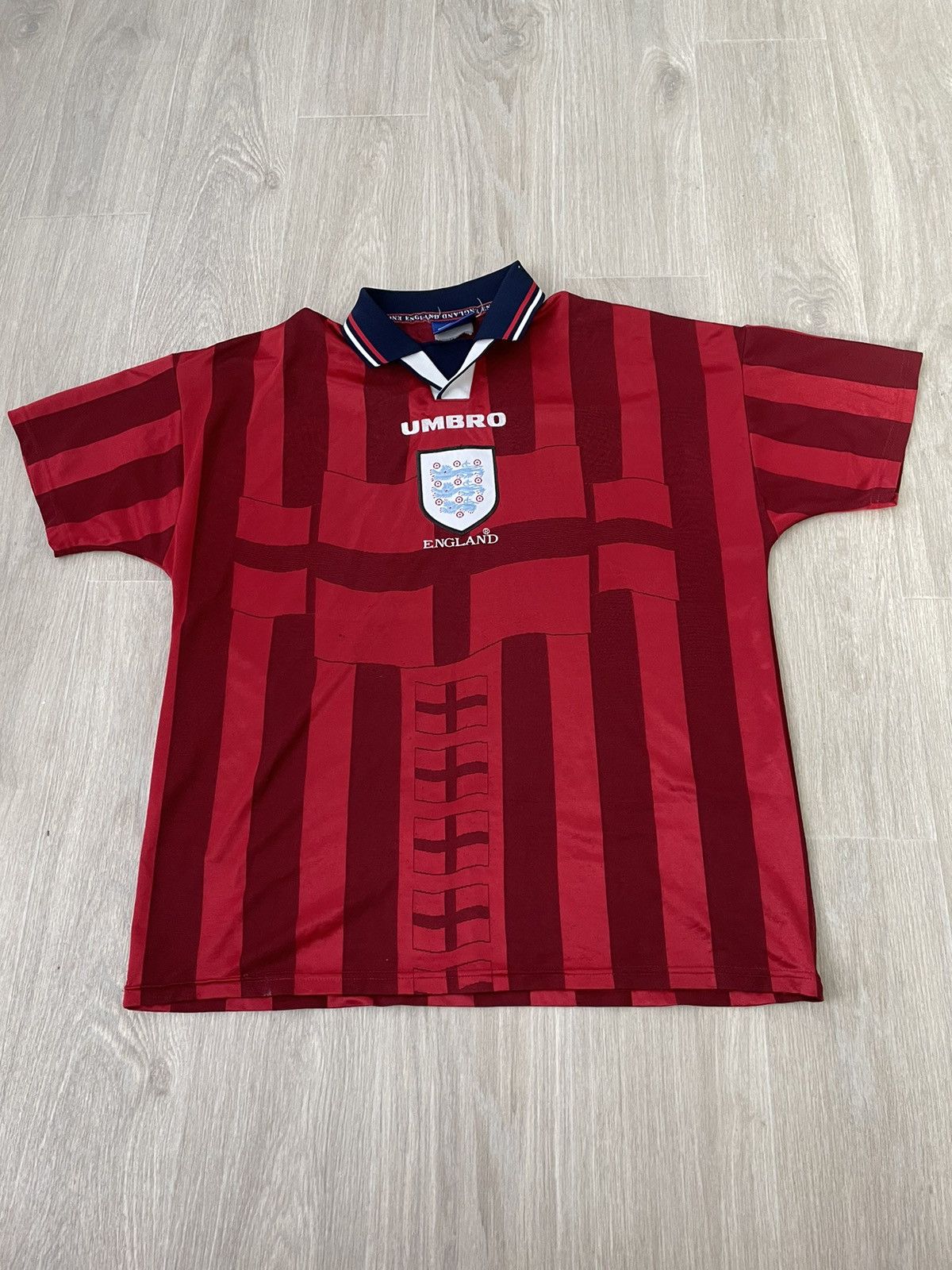 Maillot Angleterre Vintage 1997-1998 - Umbro Domicile Blanc Taille L - Bon état