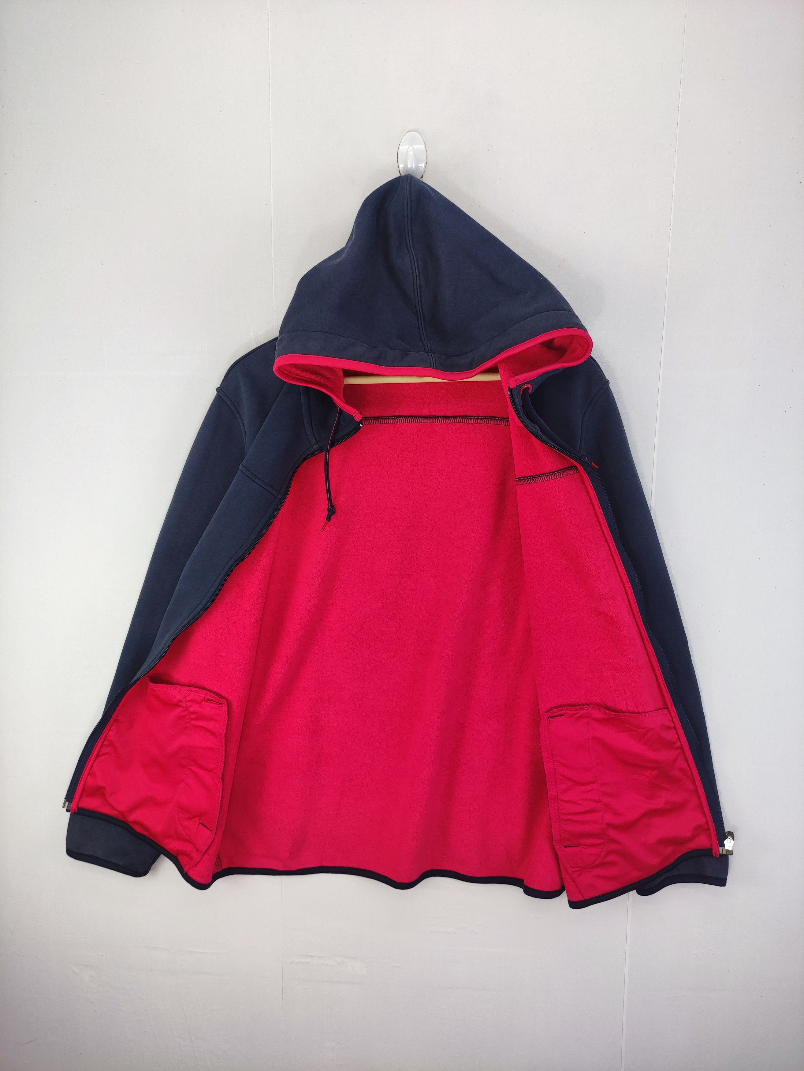 Uniqlo Vintage Uniqlo Minimalist Pull Over Sweater Hoodie Zipper Size US M / EU 48-50 / 2 - 3 Thumbnail