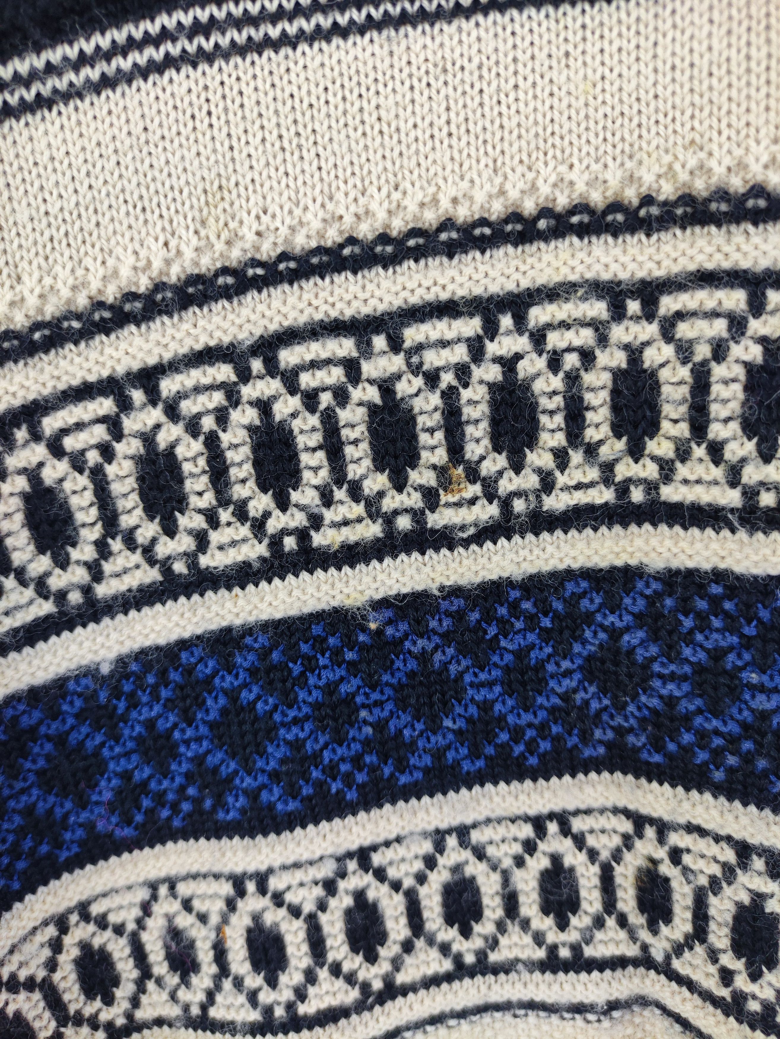 Aran Isles Knitwear Vintage Bassett Walker Coogi Style Knit Sweater Size US M / EU 48-50 / 2 - 3 Thumbnail