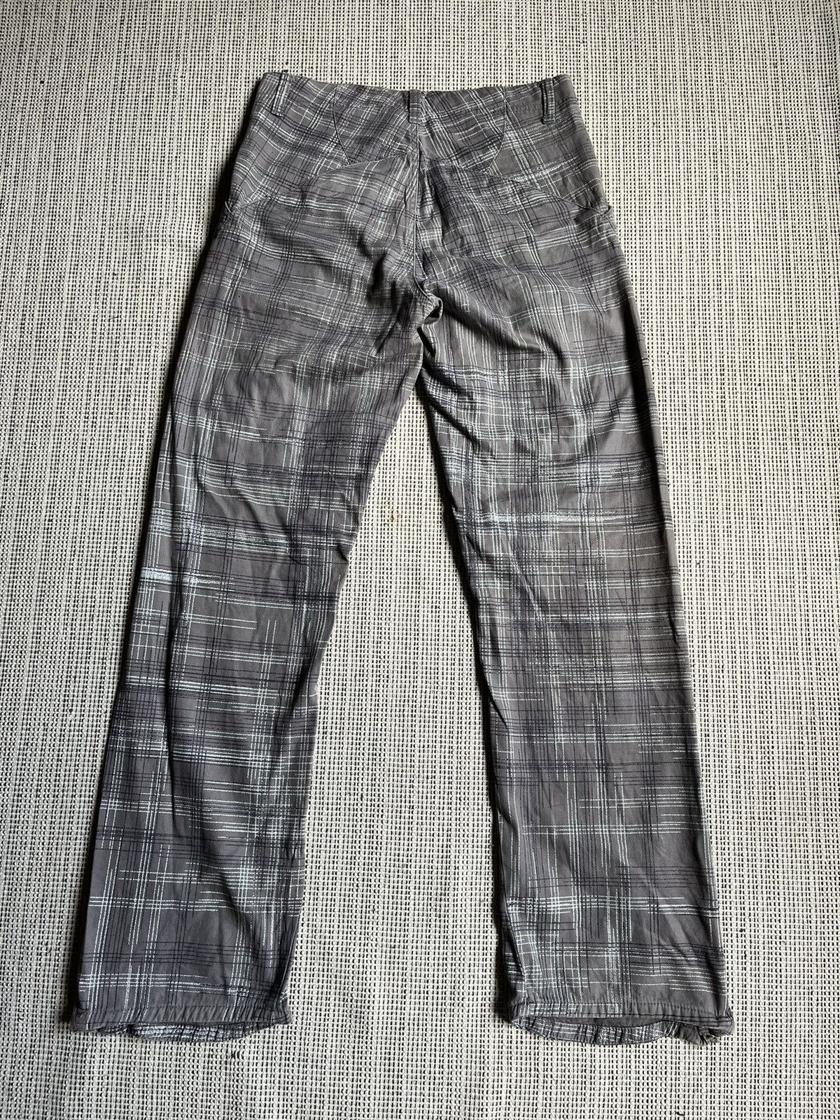 Oakley × Vintage Oakley pants all over script print trompe L’oeil lookalike Size US 30 / EU 46 - 2 Thumbnail