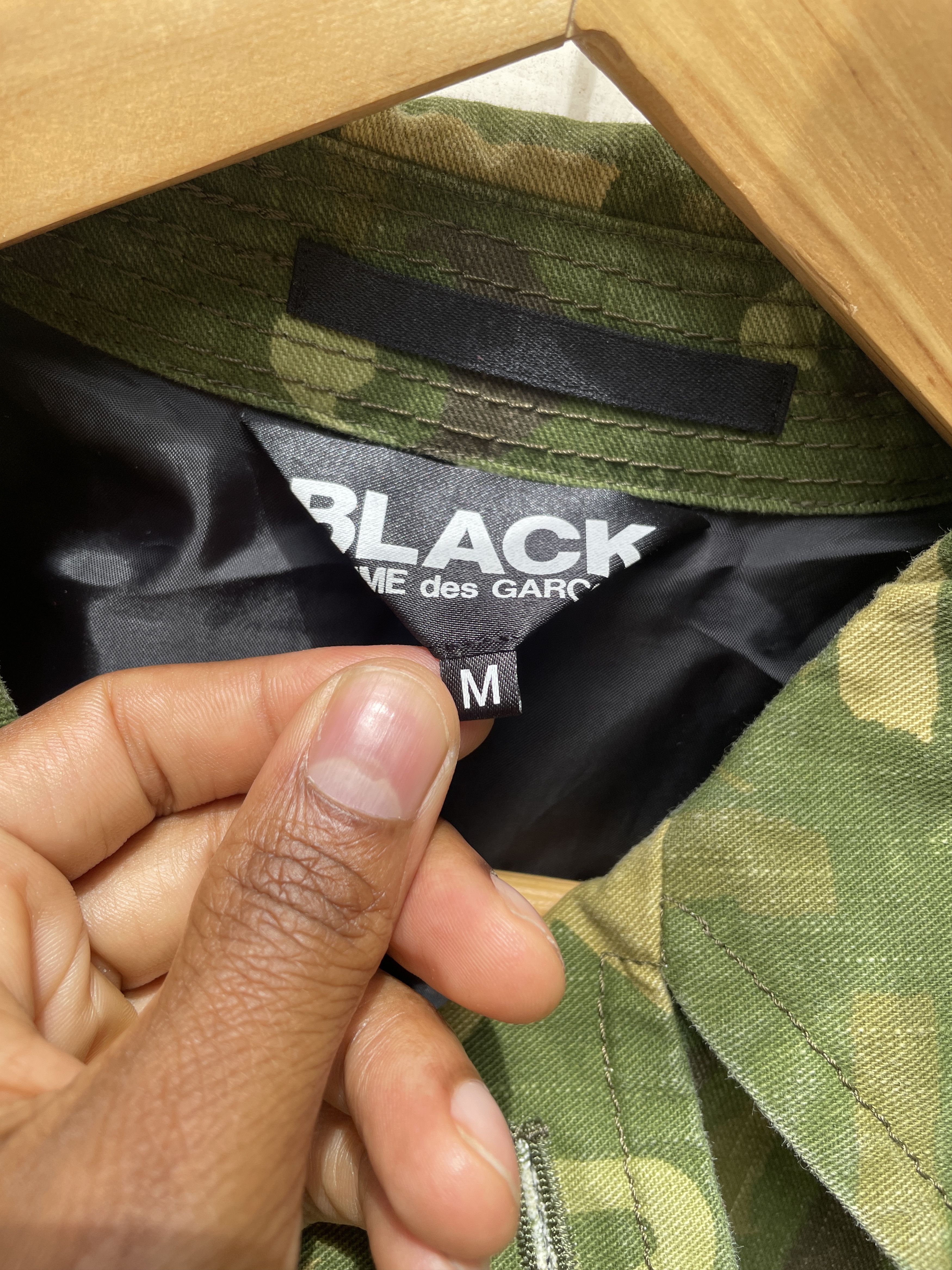 Comme des Garcons Comme des Garcons Black Camo Letter Canvas Coat M Size US M / EU 48-50 / 2 - 4 Thumbnail