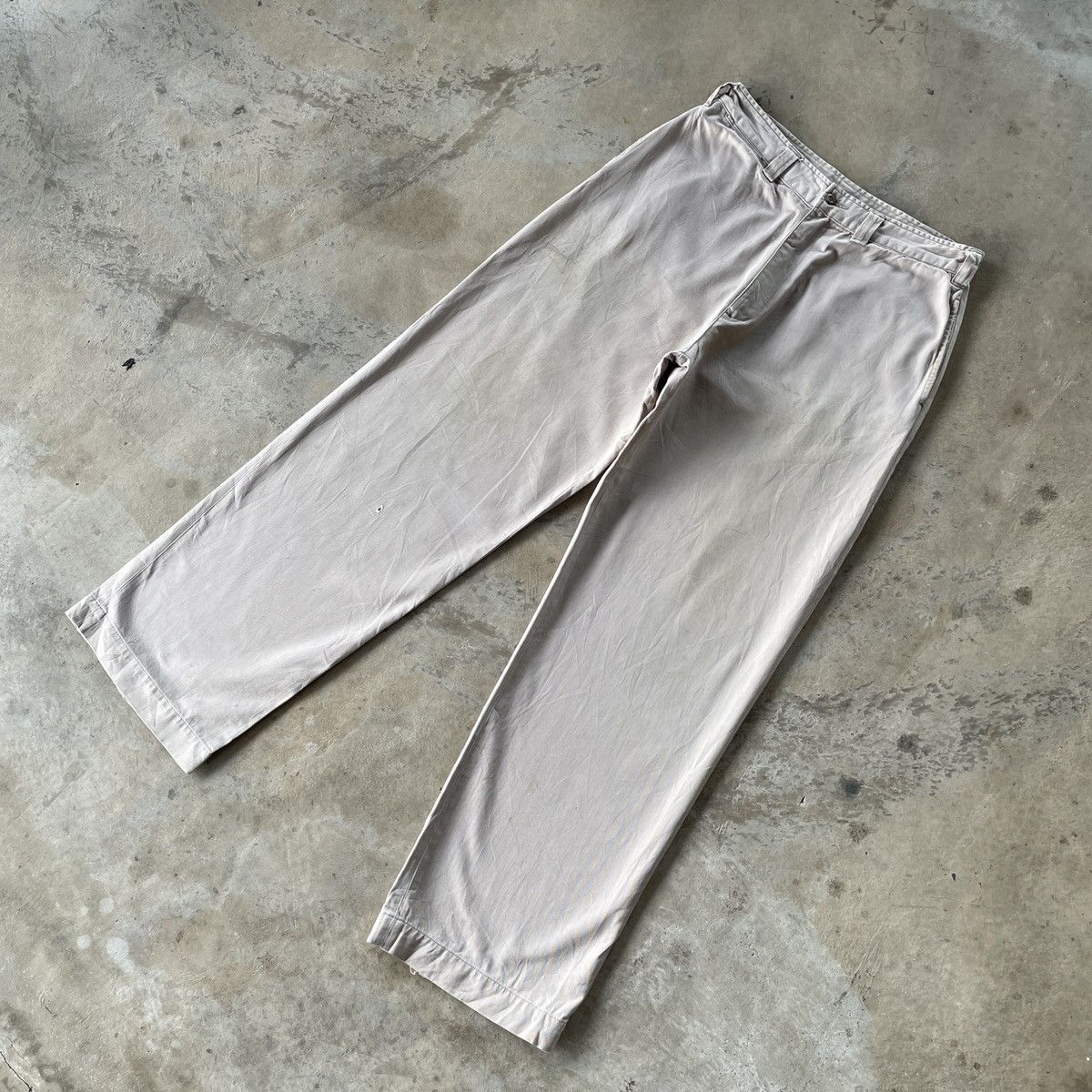Abercrombie & Fitch Vintage Abercrombie & Fitch Faded Trousers Chinos Pants Size US 31 - 2 Thumbnail