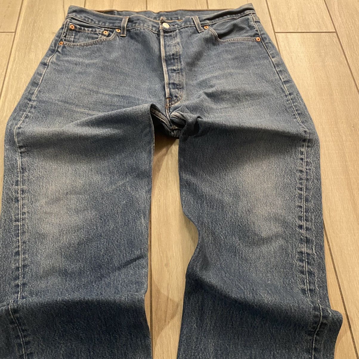 Carhartt × Levi's × Vintage Vintage 1989 Button Fly Levi’s 501 Jeans 35 Size US 34 / EU 50 - 25 Thumbnail