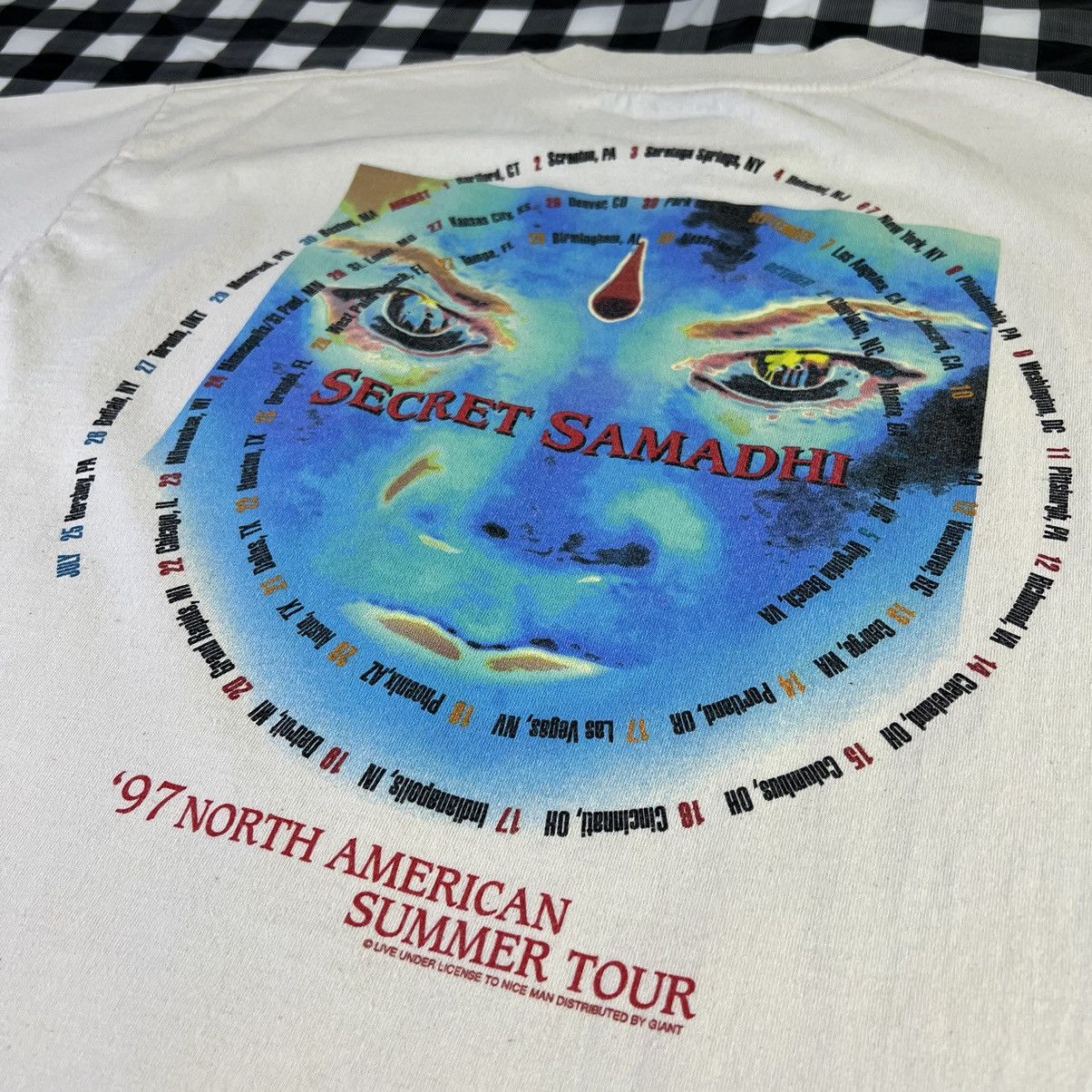 Band Tees Live Secret Samadhi 1997 Summer Tour Rock Band Vintage Tee Size US XL / EU 56 / 4 - 5 Thumbnail