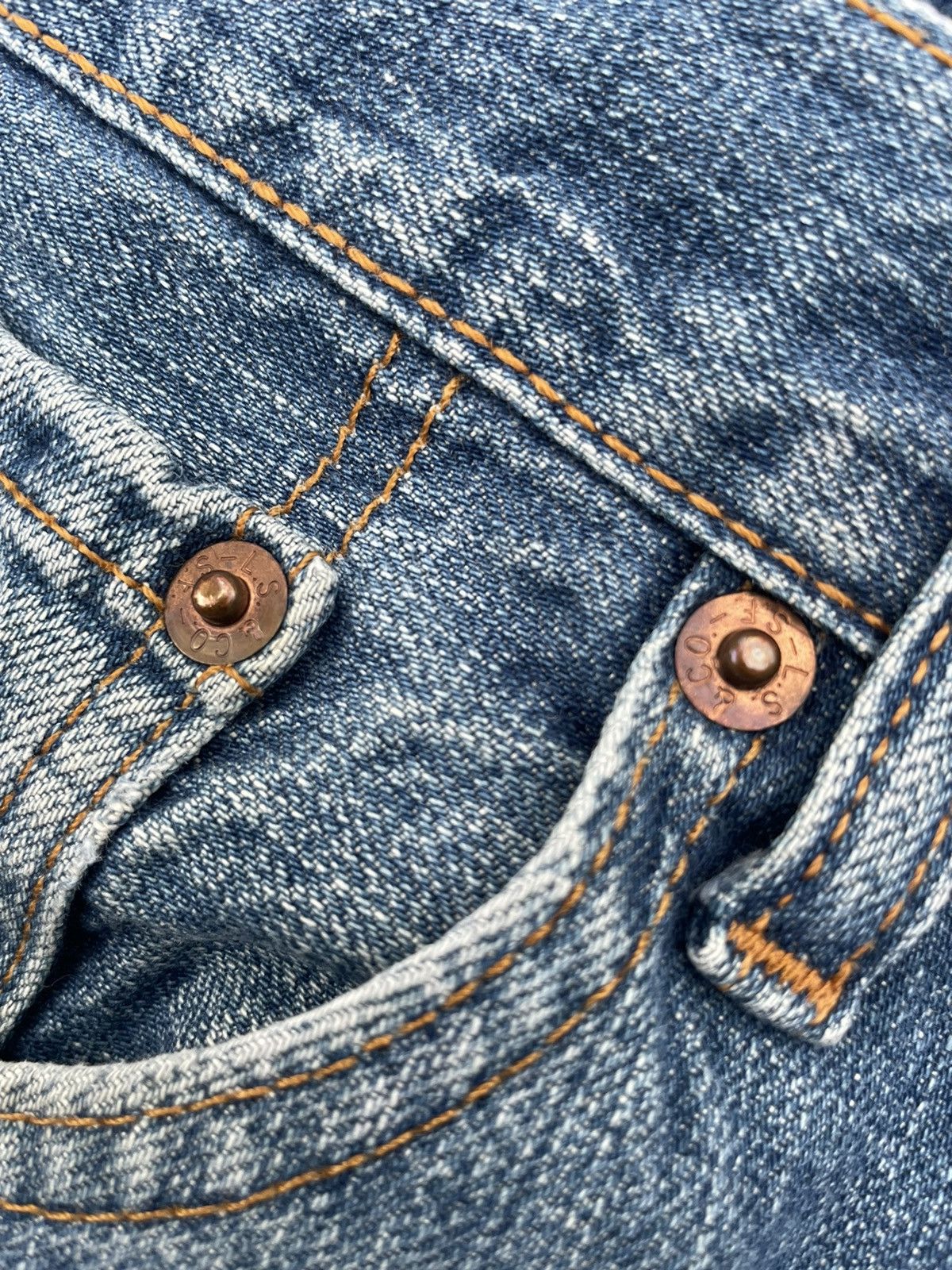 Levi's Vintage Levis 501 2004 Aging Faded Distresed Denim Size US 32 / EU 48 - 15 Thumbnail