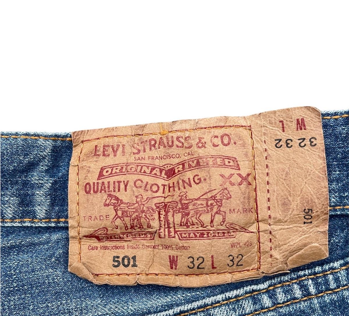 Levi's Vintage Levis 501 2004 Aging Faded Distresed Denim Size US 32 / EU 48 - 2 Thumbnail