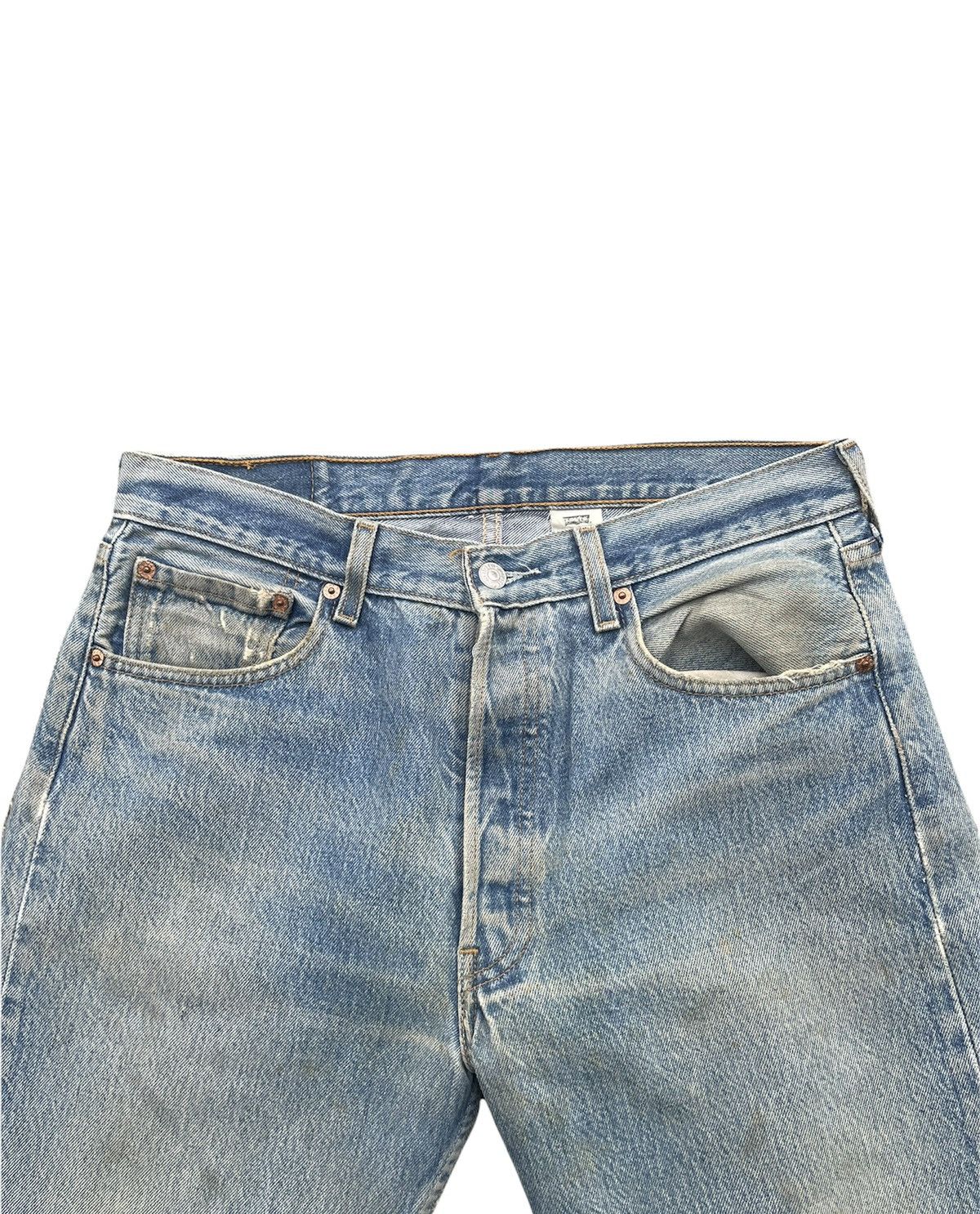 Levi's × Vintage Vintage Levi’s 501 e 2002 Columbia Aging Faded Wash Denim Size US 33 - 8 Thumbnail