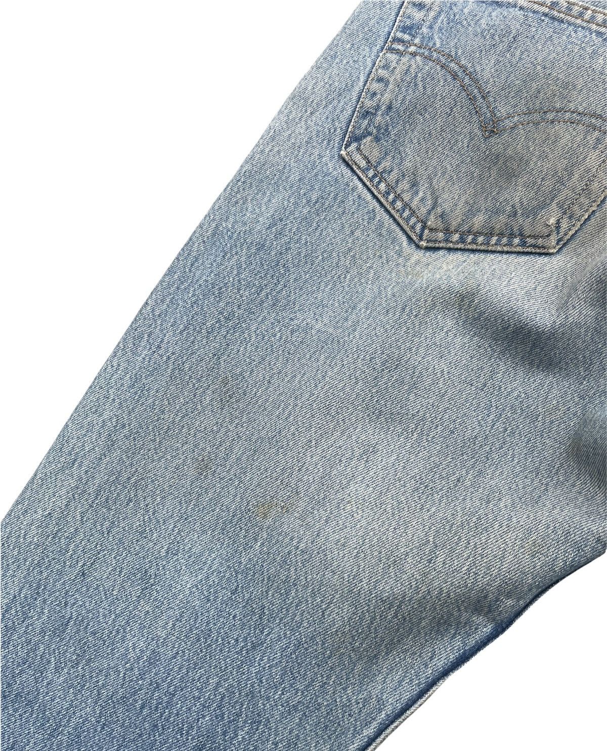 Levi's × Vintage Vintage Levi’s 501 e 2002 Columbia Aging Faded Wash Denim Size US 33 - 12 Thumbnail